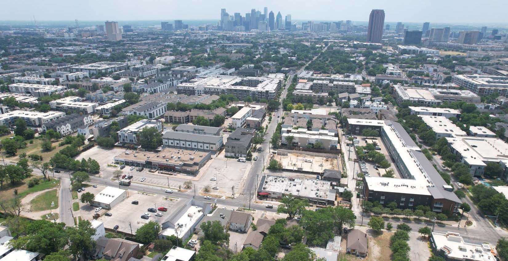2336 N Henderson Ave, Dallas, TX 75206