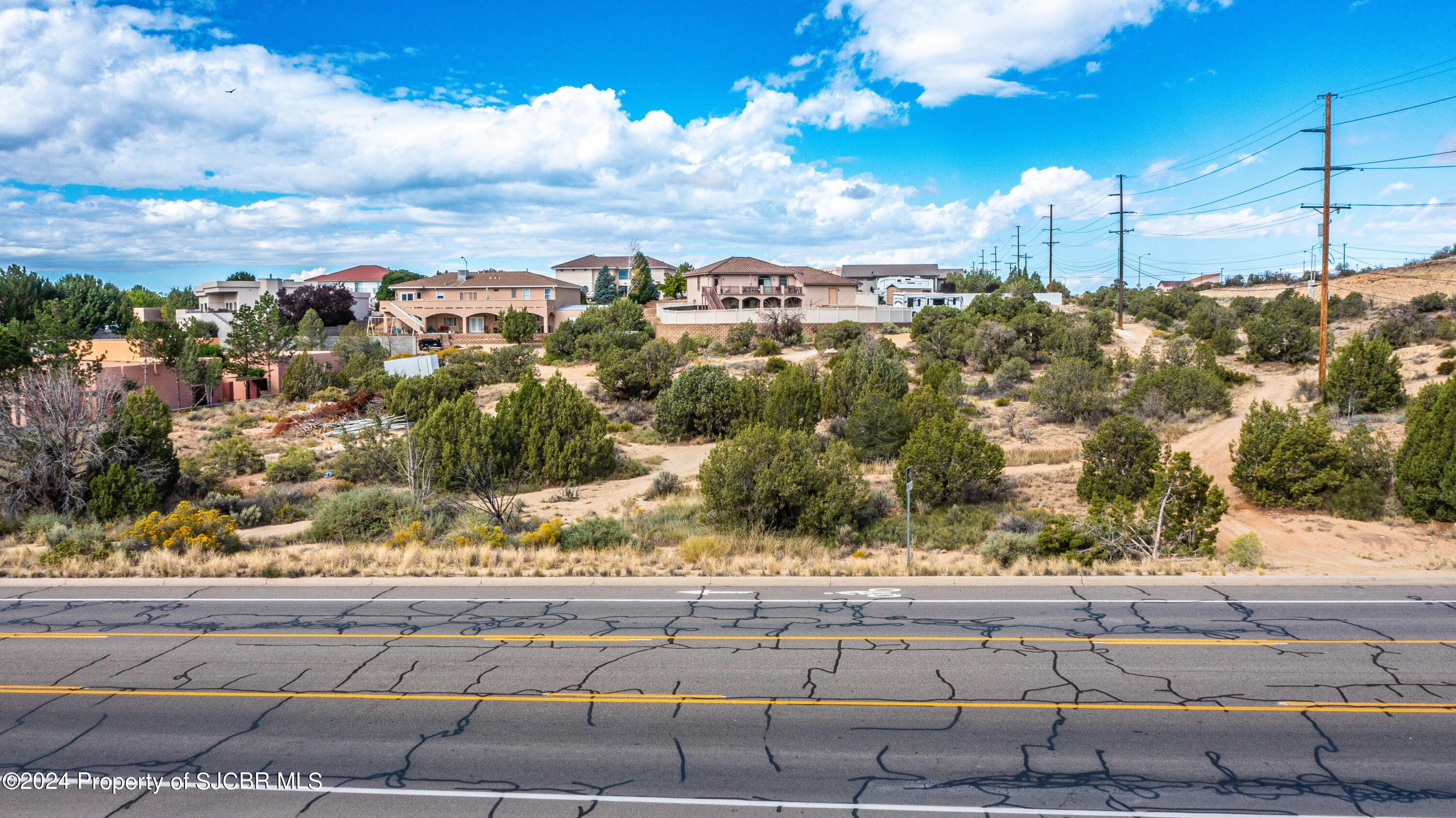 4951 N Butler Ave, Farmington, NM 87401