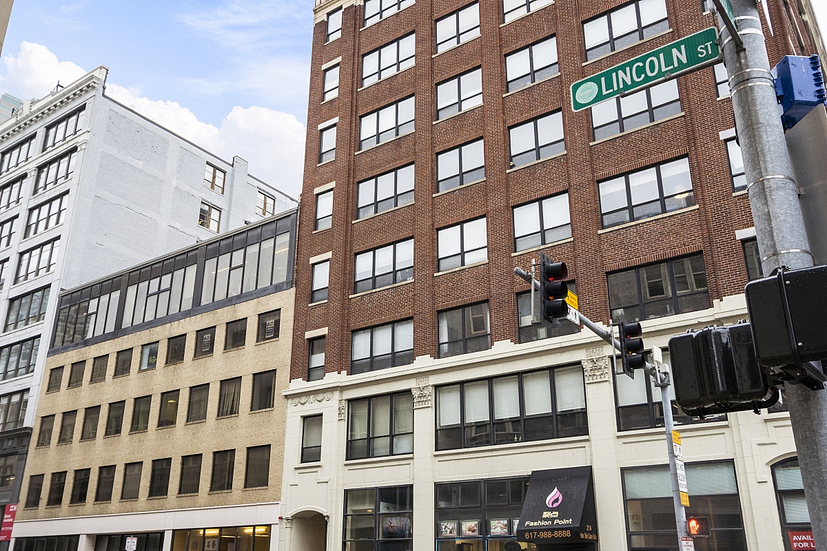 200 Lincoln St, Boston, MA 02111