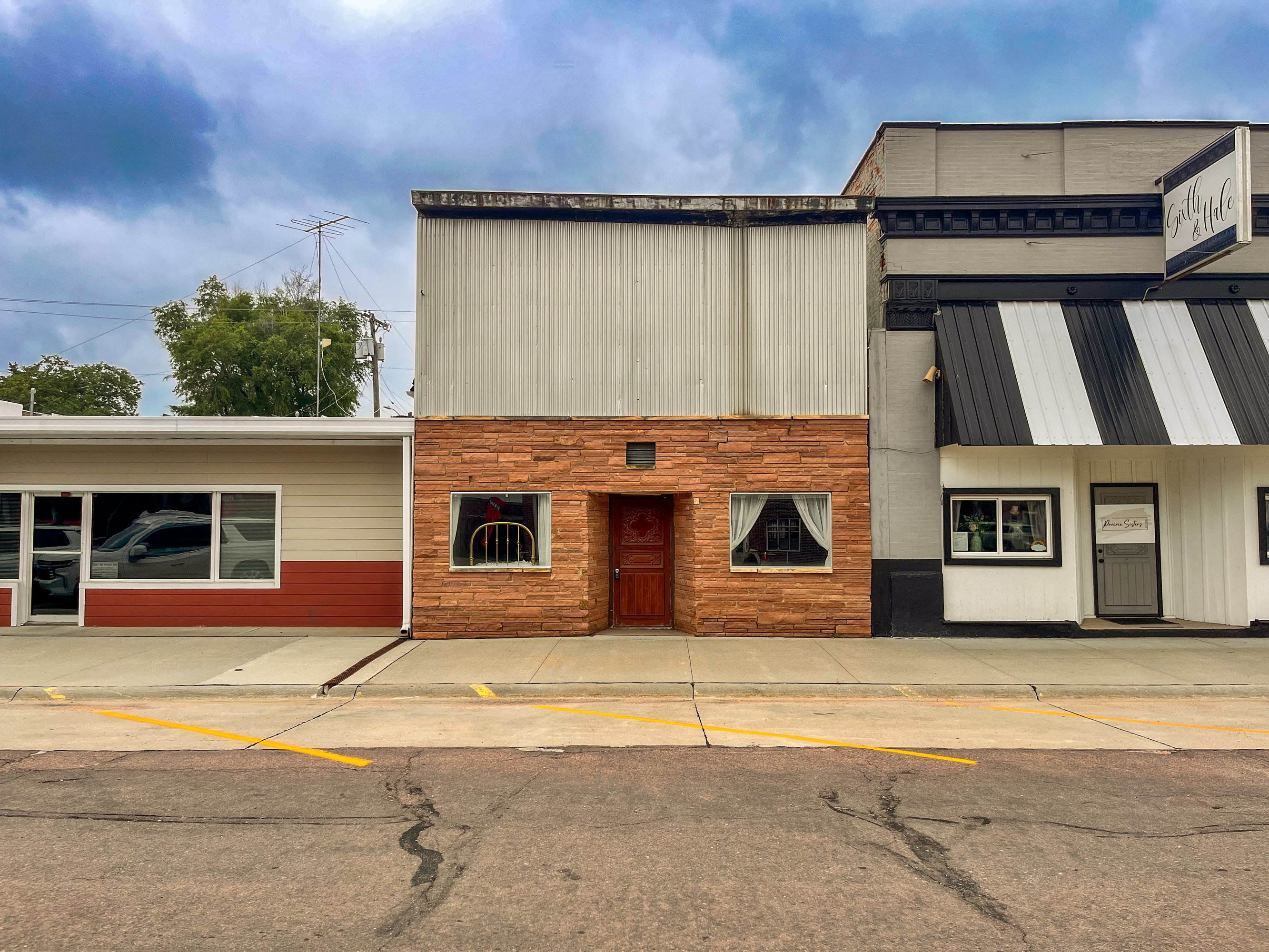520 Hale Ave, Newman Grove, NE 68758