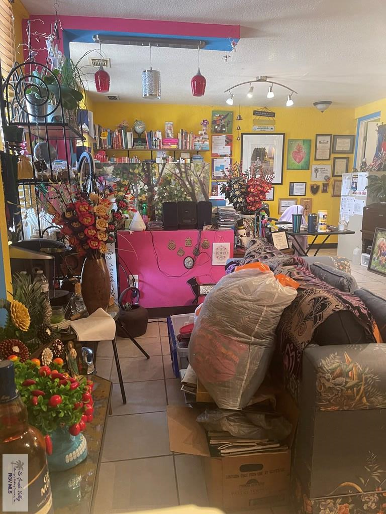 416 Elizabeth St, Brownsville, TX 78520