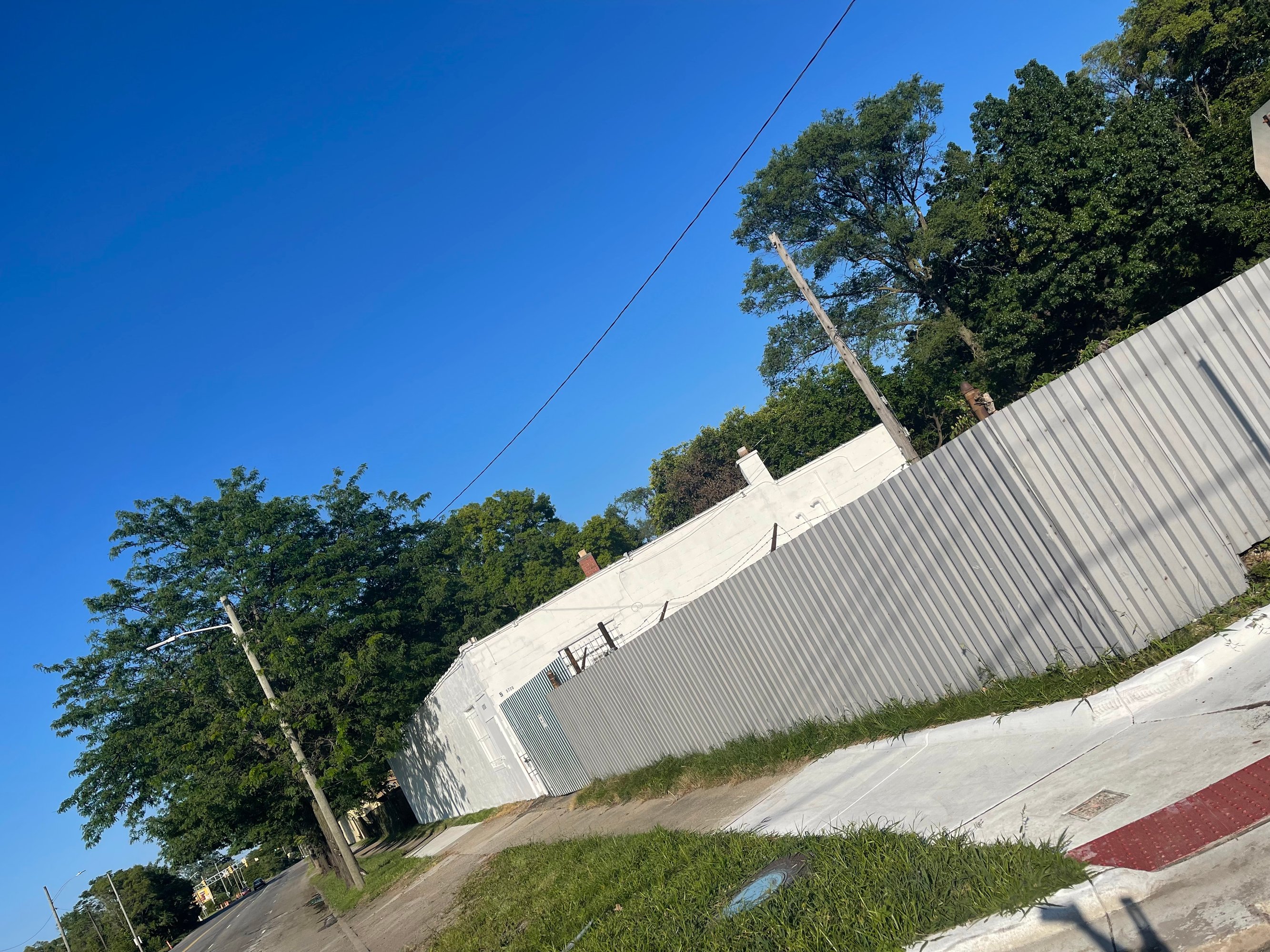 5720 E Davison St, Hamtramck, MI 48212