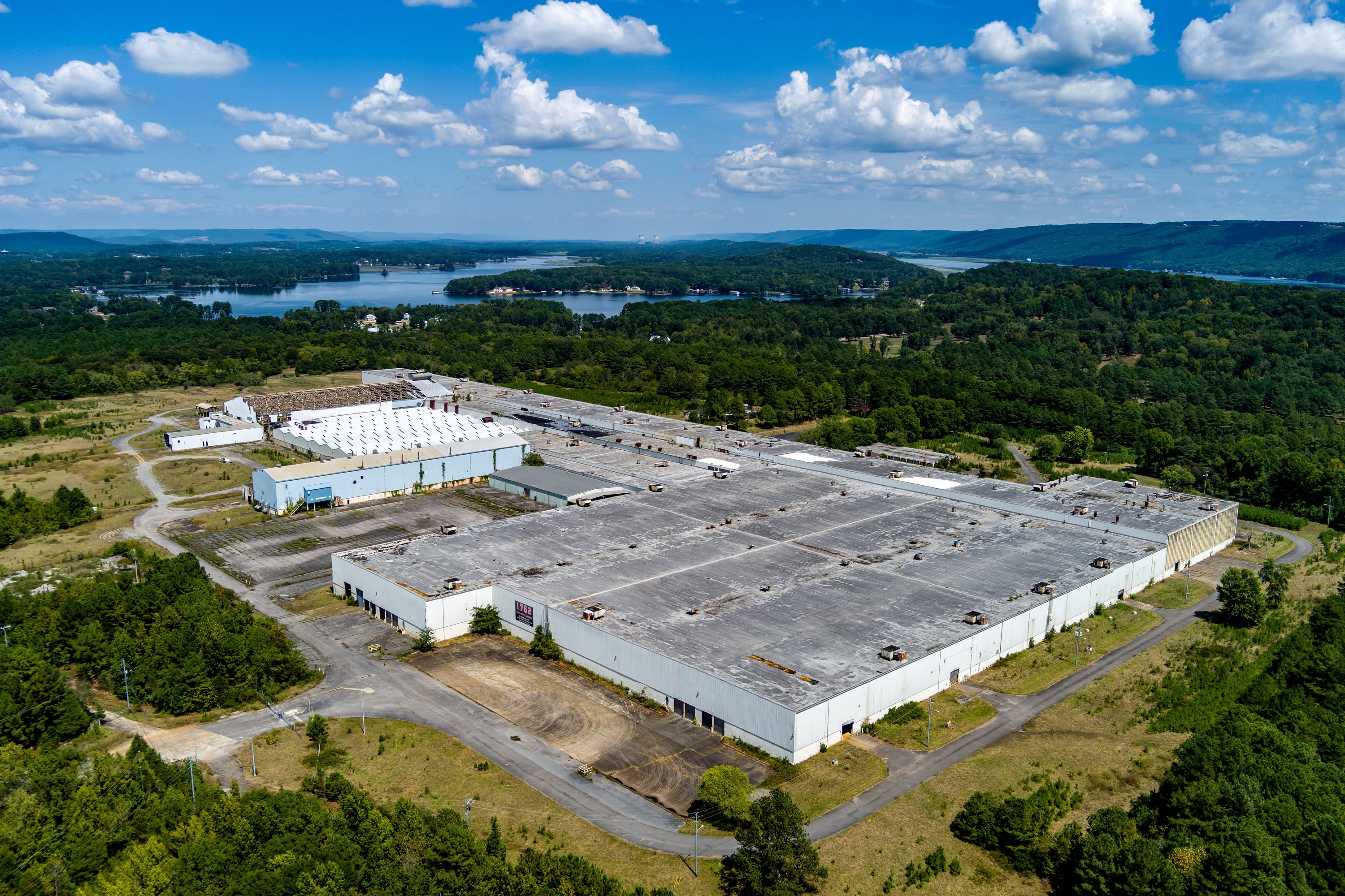 1762 Goosepond Dr, Scottsboro, AL 35769