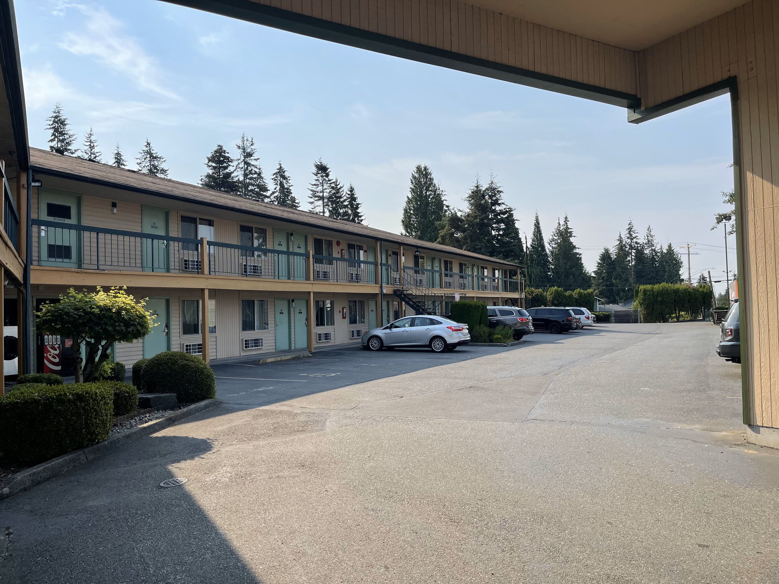 8421 Evergreen Way, Everett, WA 98208