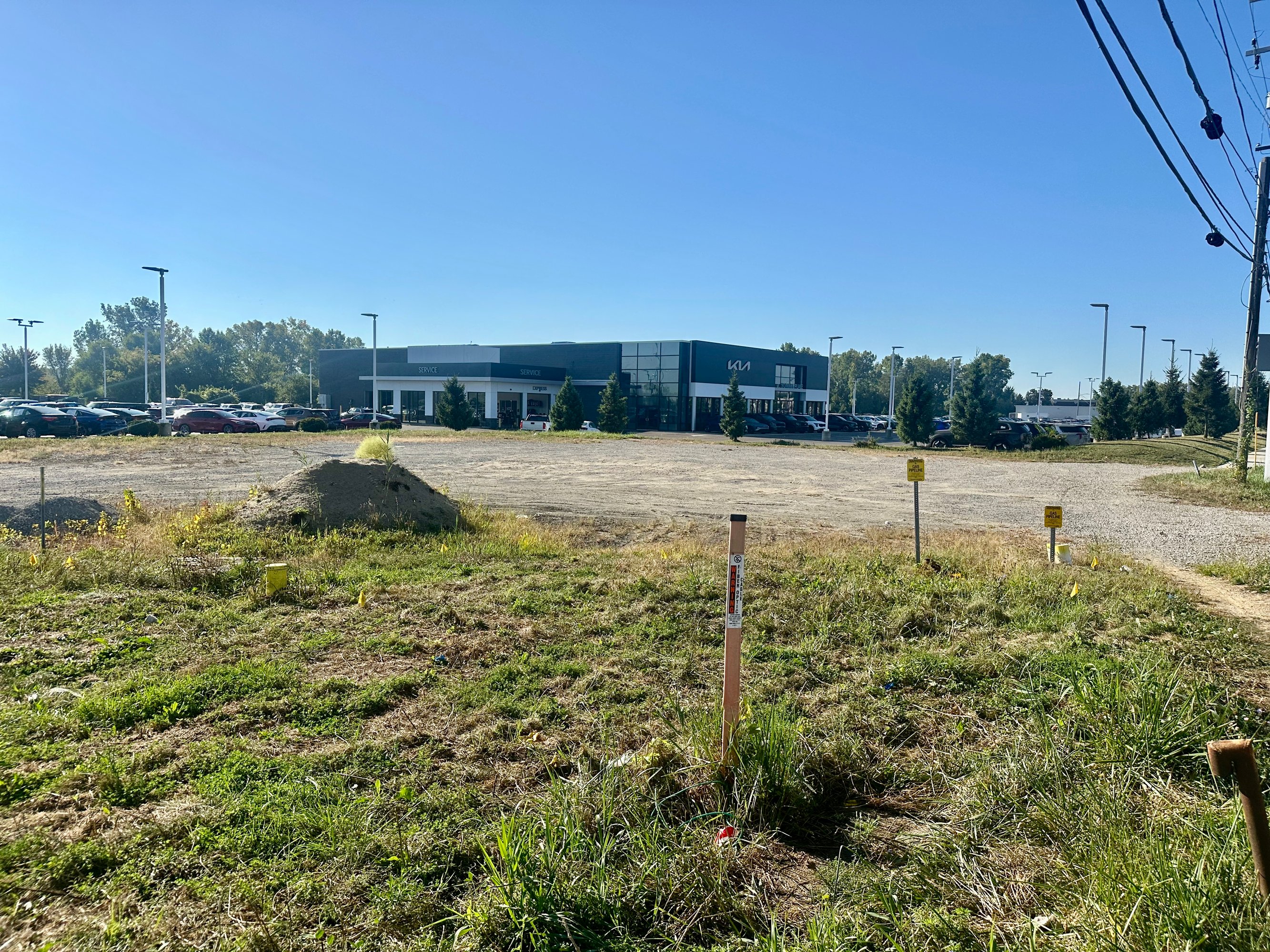 44974 N Gratiot Ave, Clinton Township, MI 48036