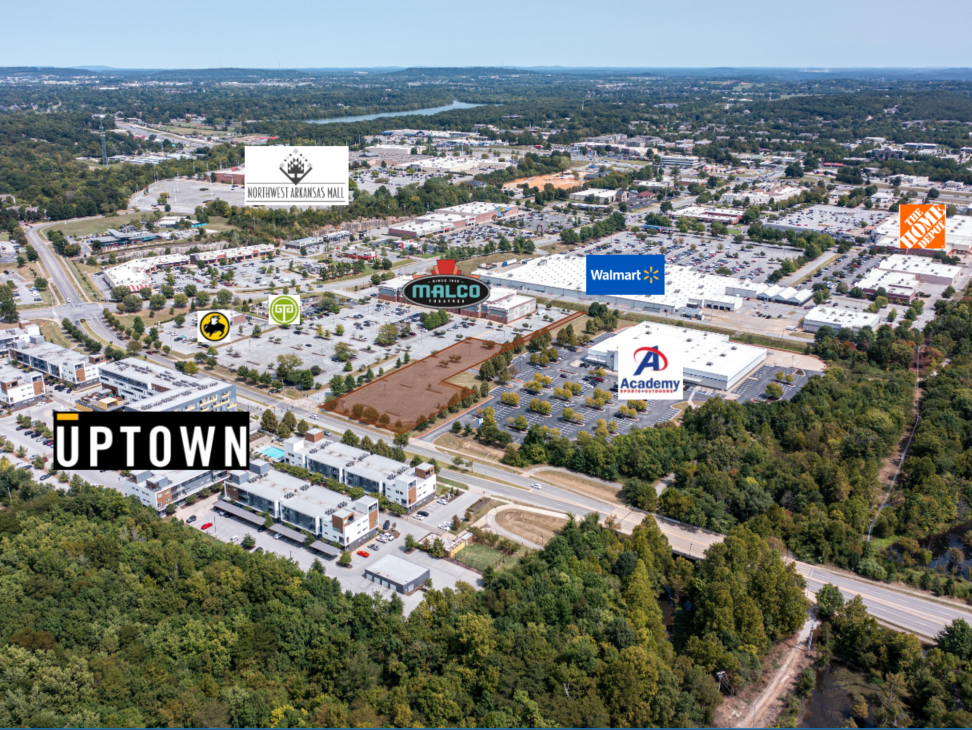 3956 N Steele Blvd, Fayetteville, AR 72703