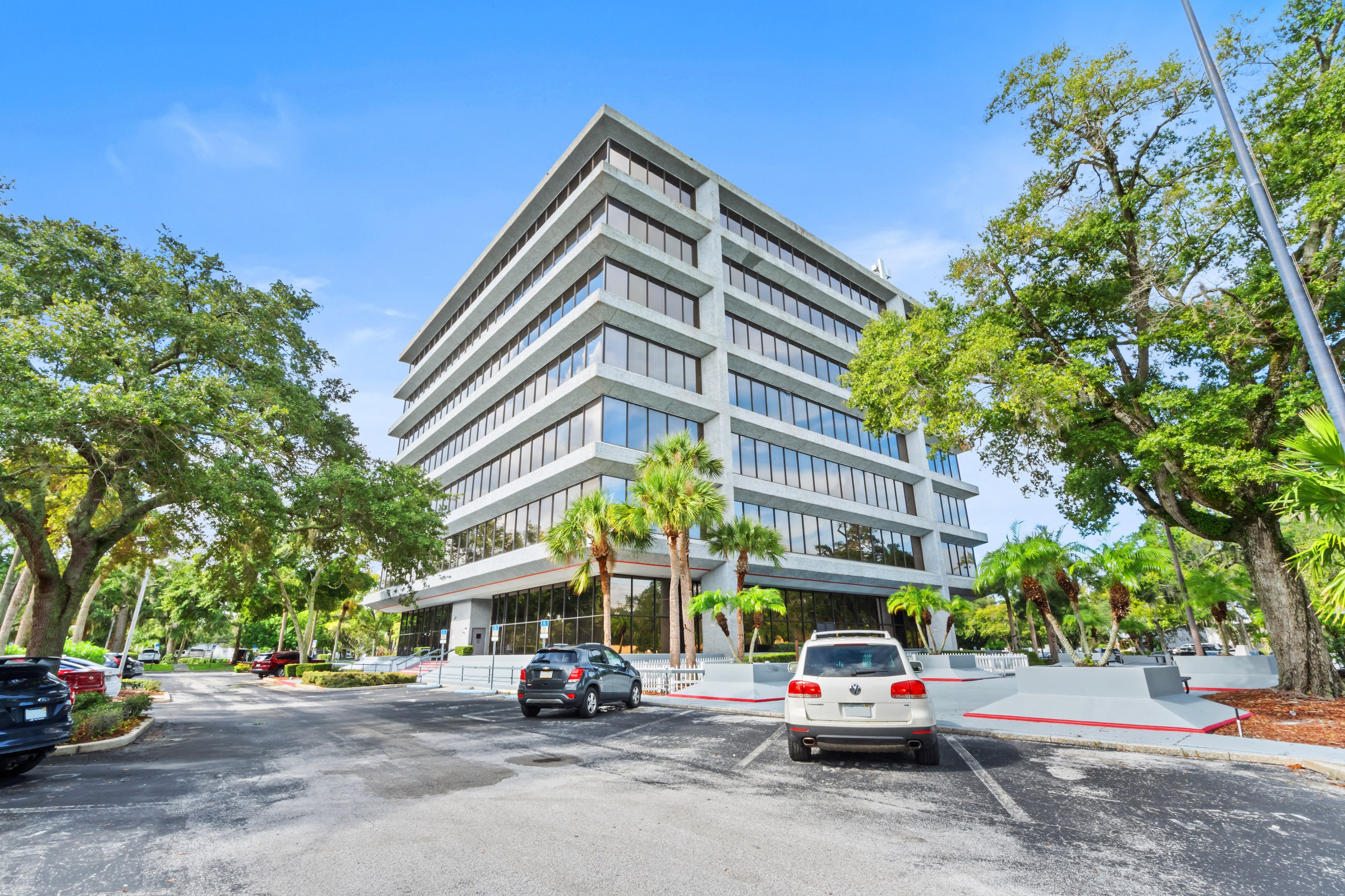 850 E Altamonte Dr, Altamonte Springs, FL 32701