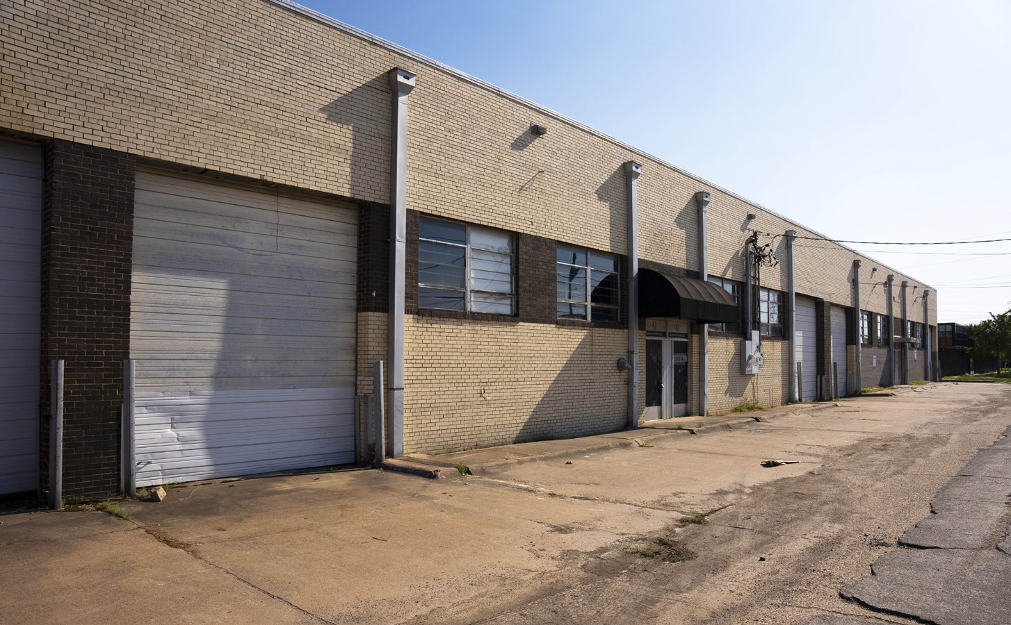 170 Pittsburg St, Dallas, TX 75207