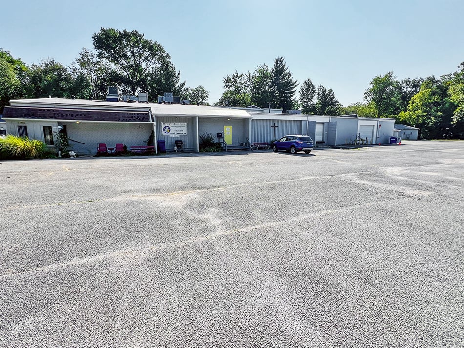 1405 Walnut St, Highland, IL 62249