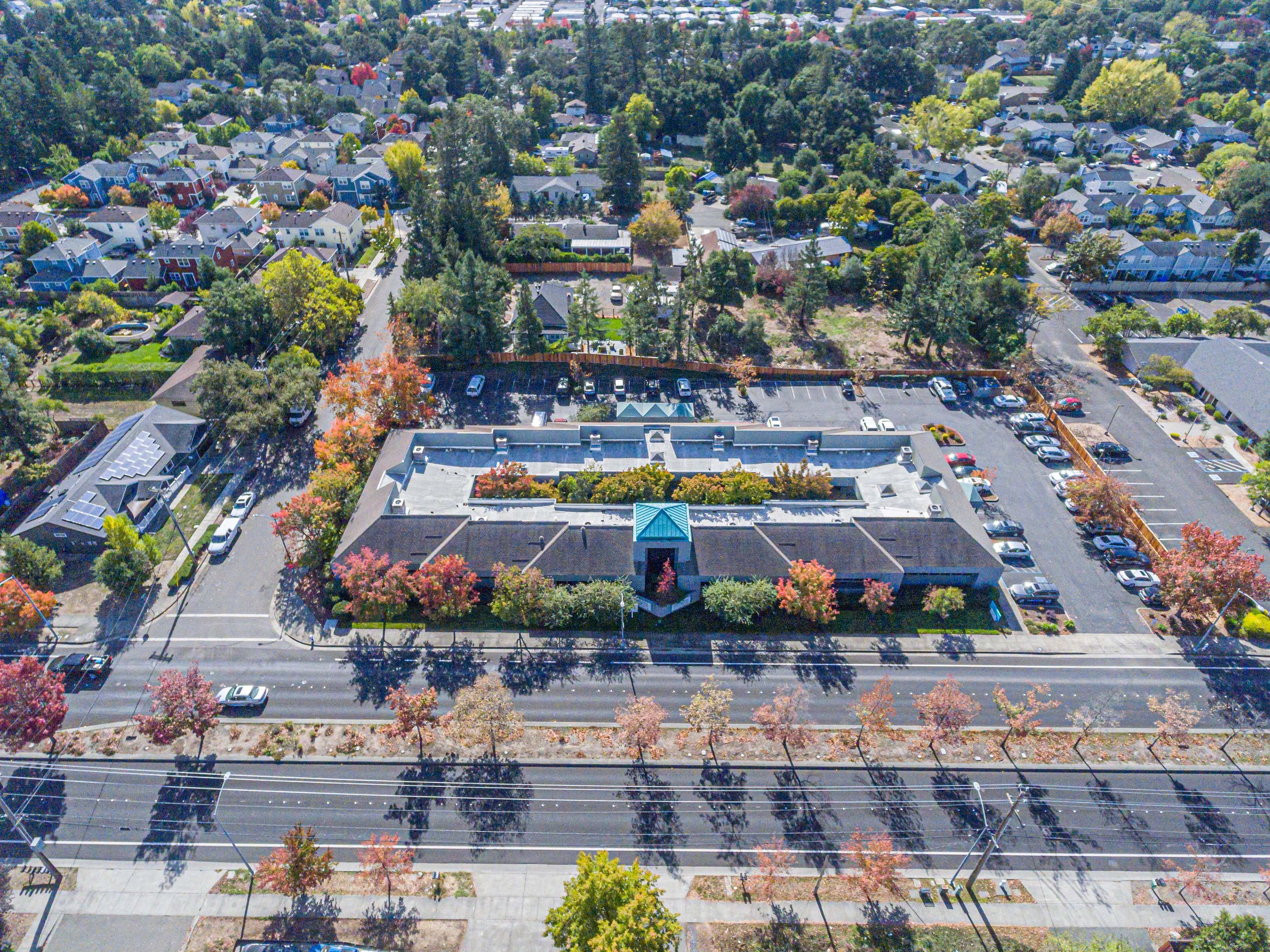 2448 Guerneville Rd, Santa Rosa, CA 95403