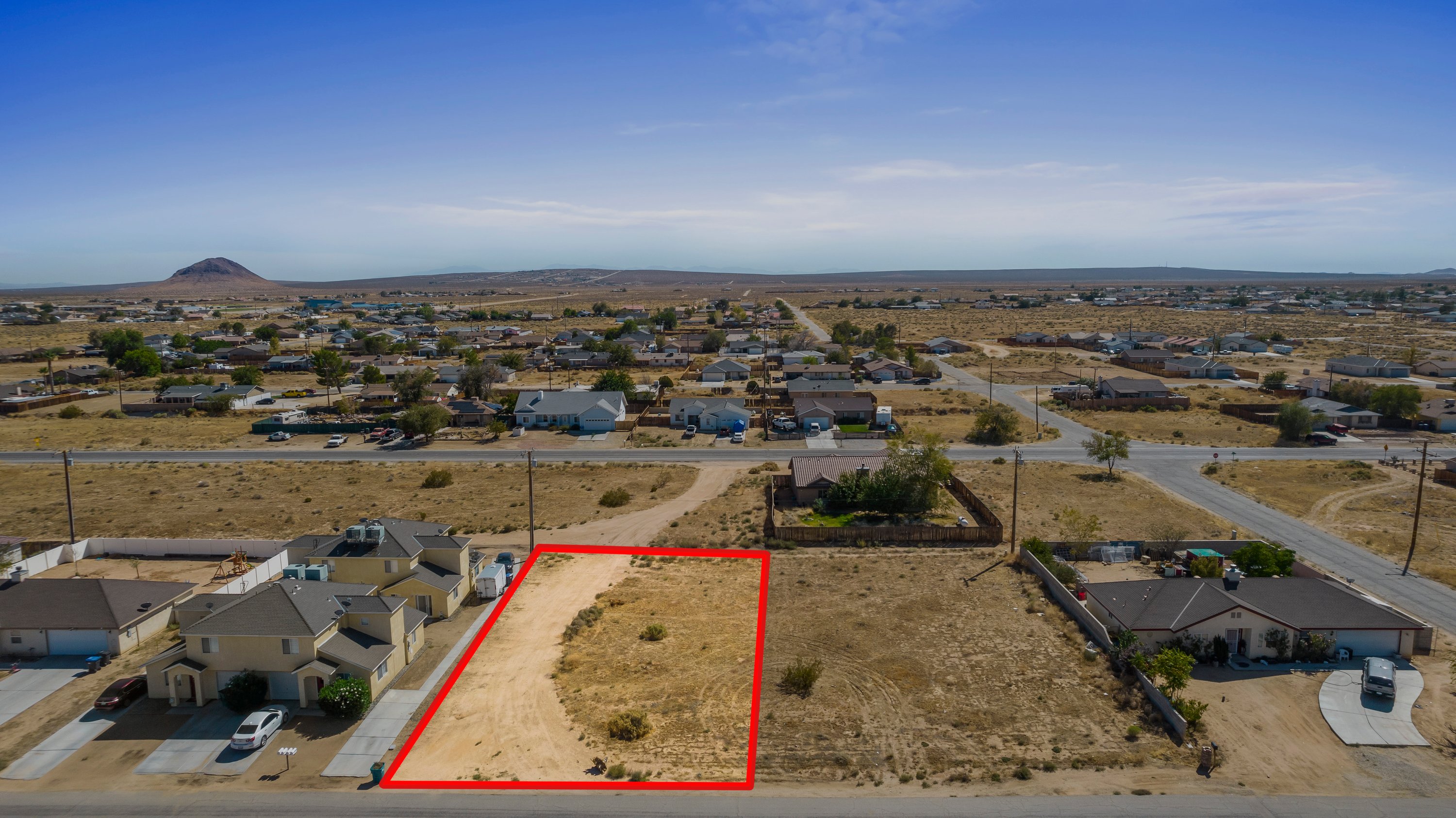 9232 Holly Ave, California City, CA 93505