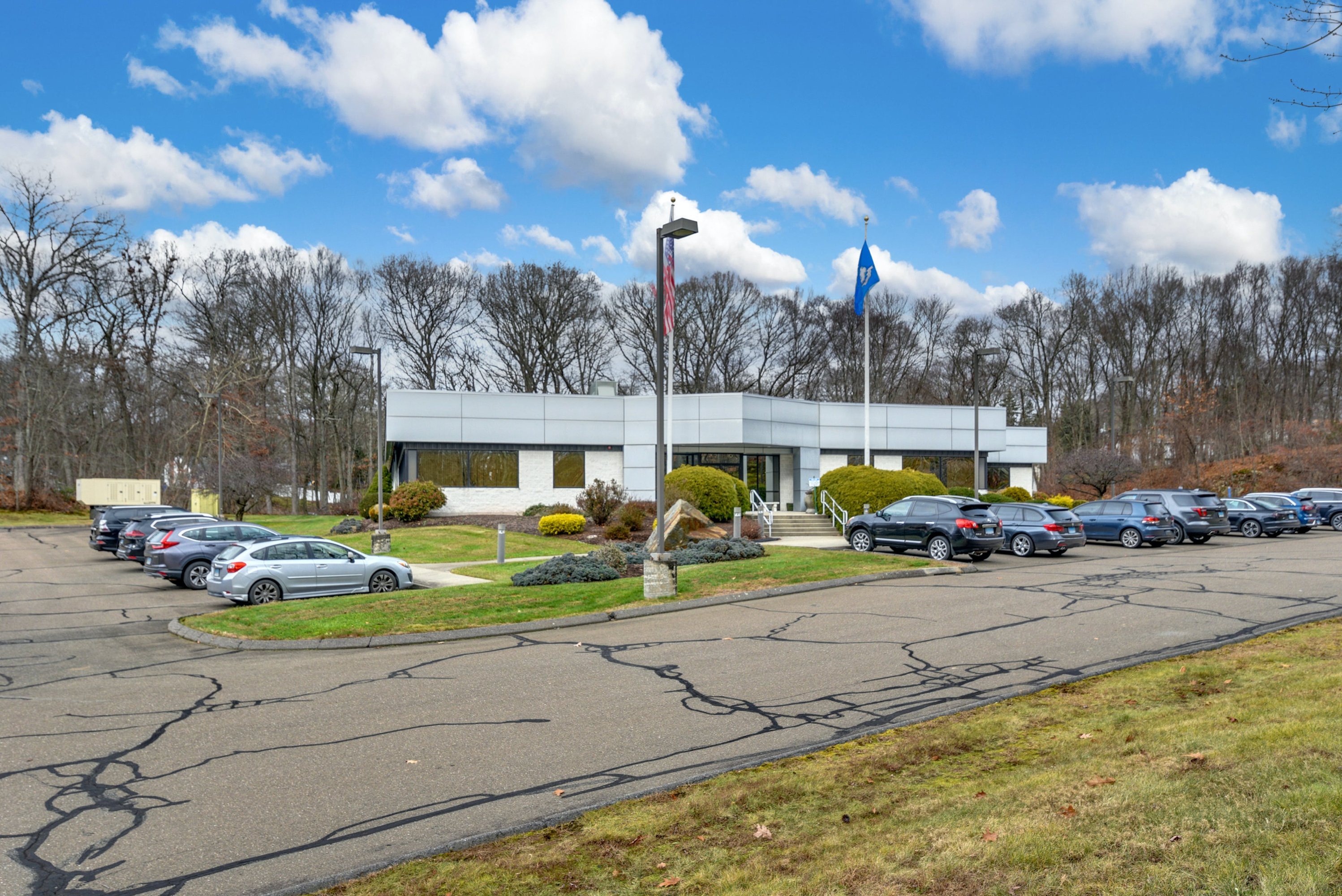 175 Constitution Blvd S, Shelton, CT 06484