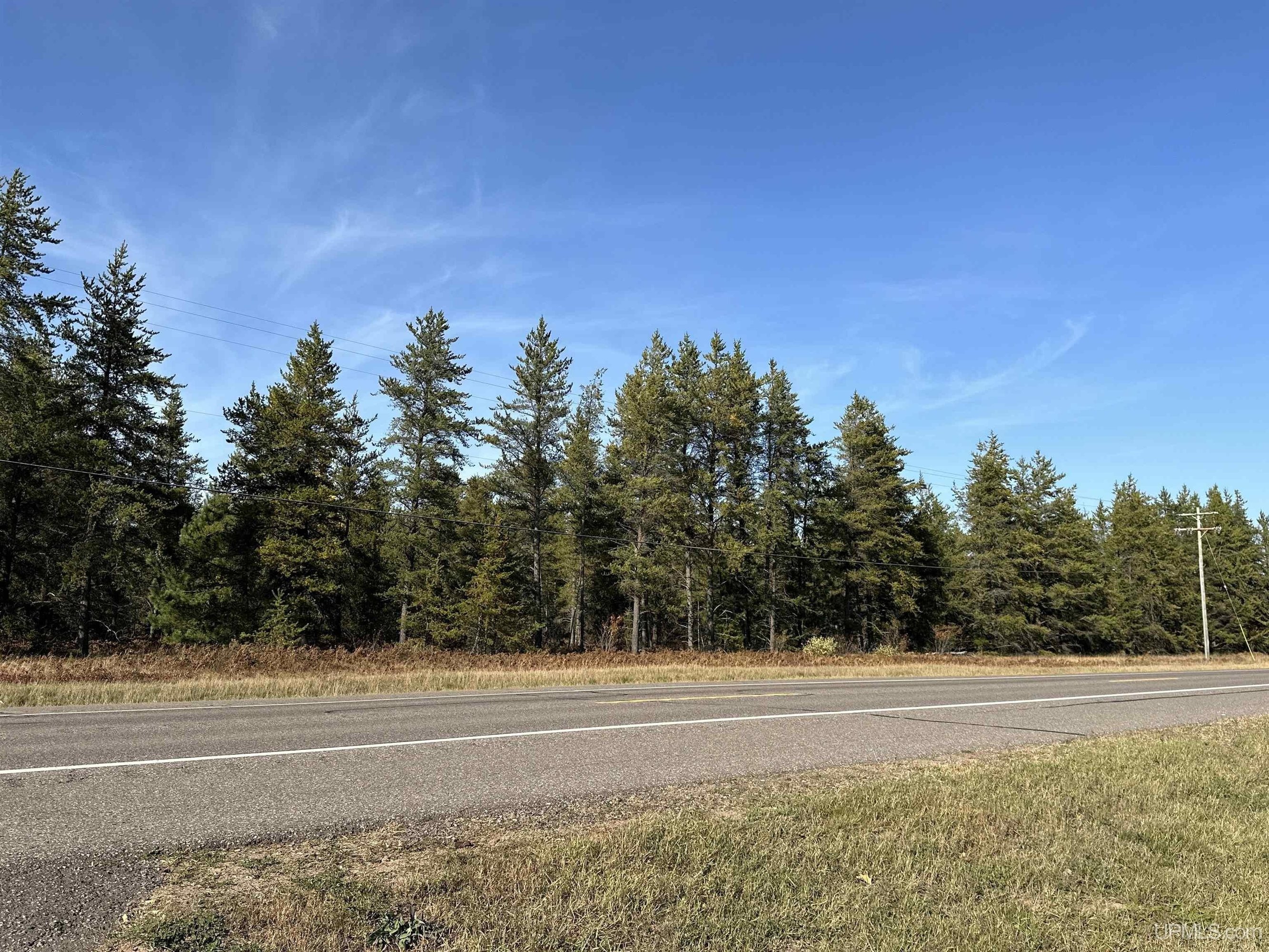 110 N Marshall Dr, Gwinn, MI 49841