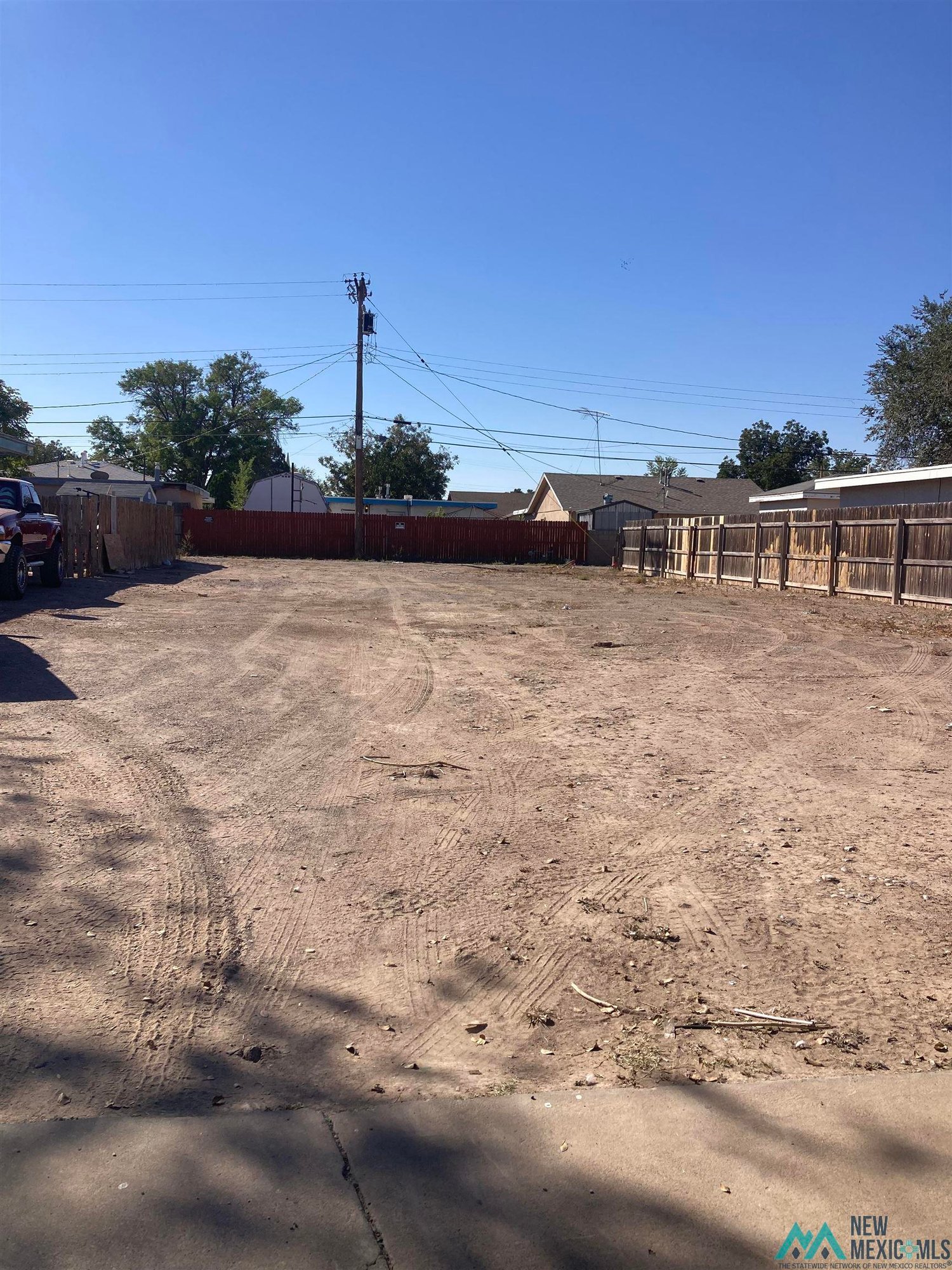 112 W Wildy St, Roswell, NM 88203
