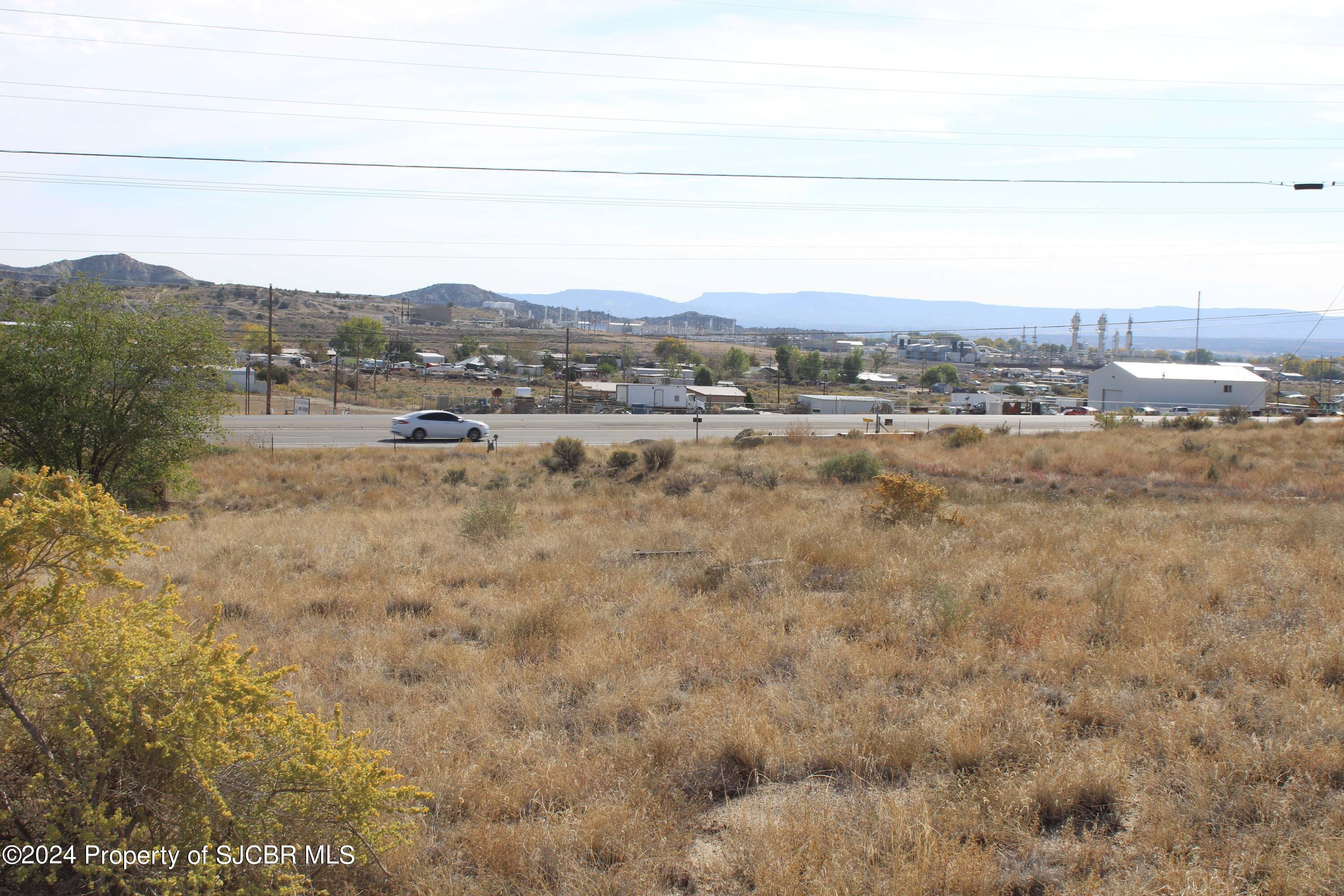 139 N 1St St, Bloomfield, NM 87413