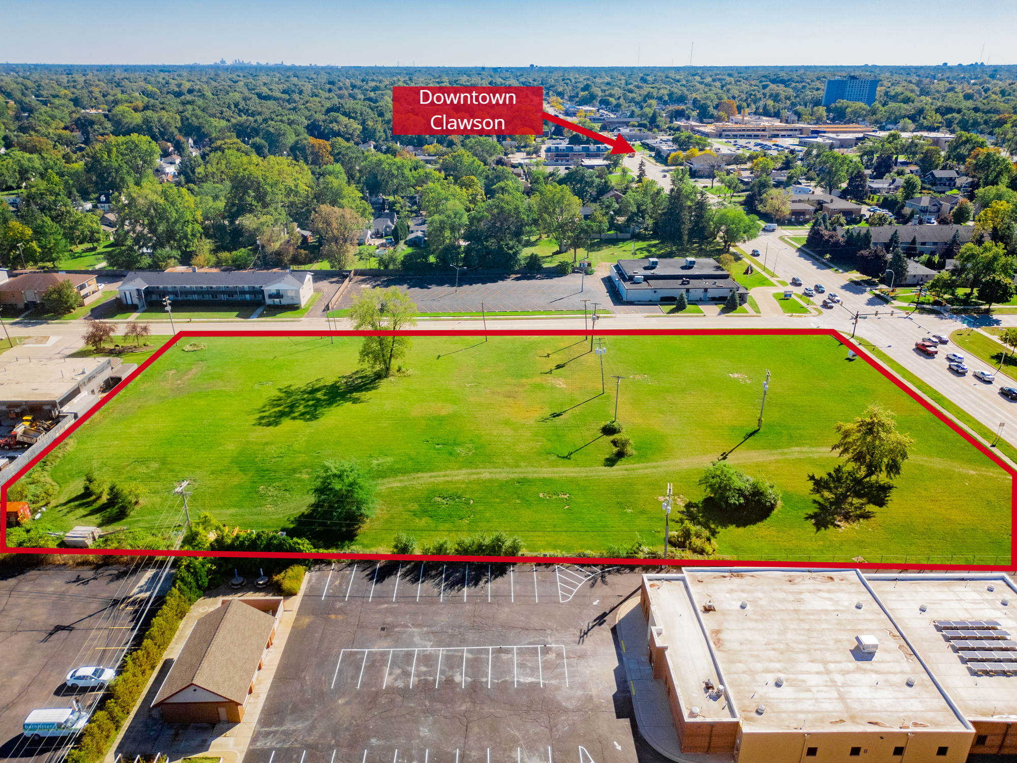 930-946 Livernois Rd, Troy, MI 48083