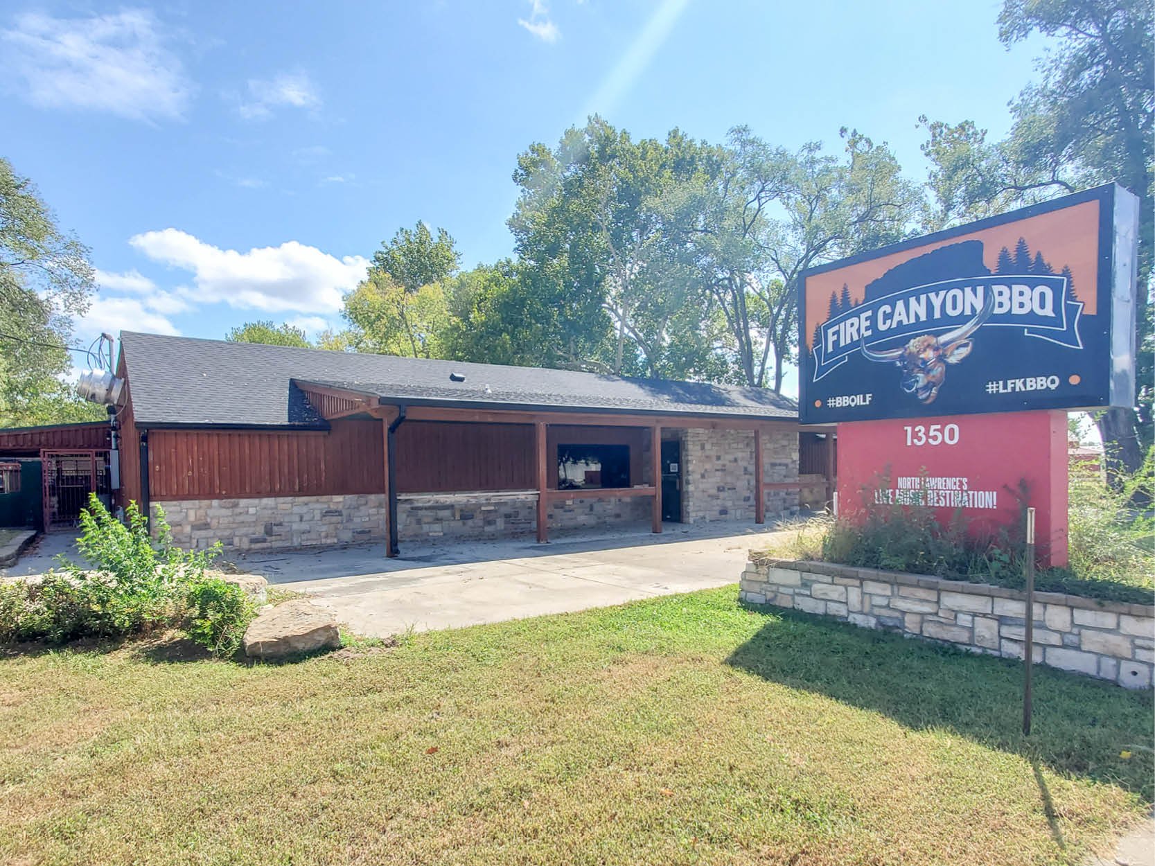 1350 N 3Rd St, Lawrence, KS 66044