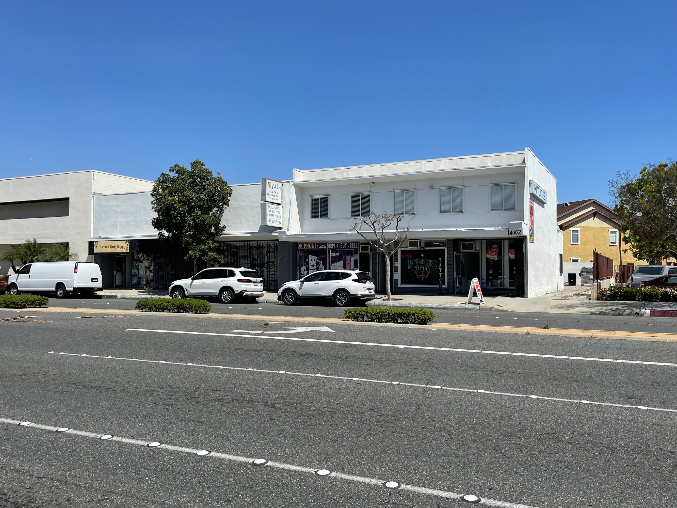14000 Pioneer Blvd, Norwalk, CA 90650