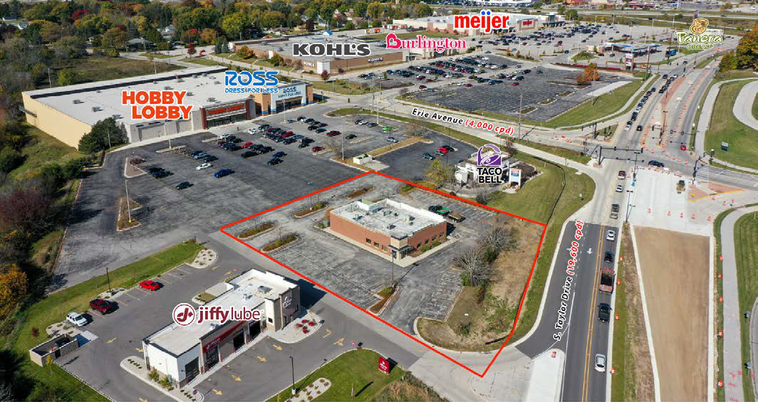 526 S Taylor Dr, Sheboygan, WI 53081