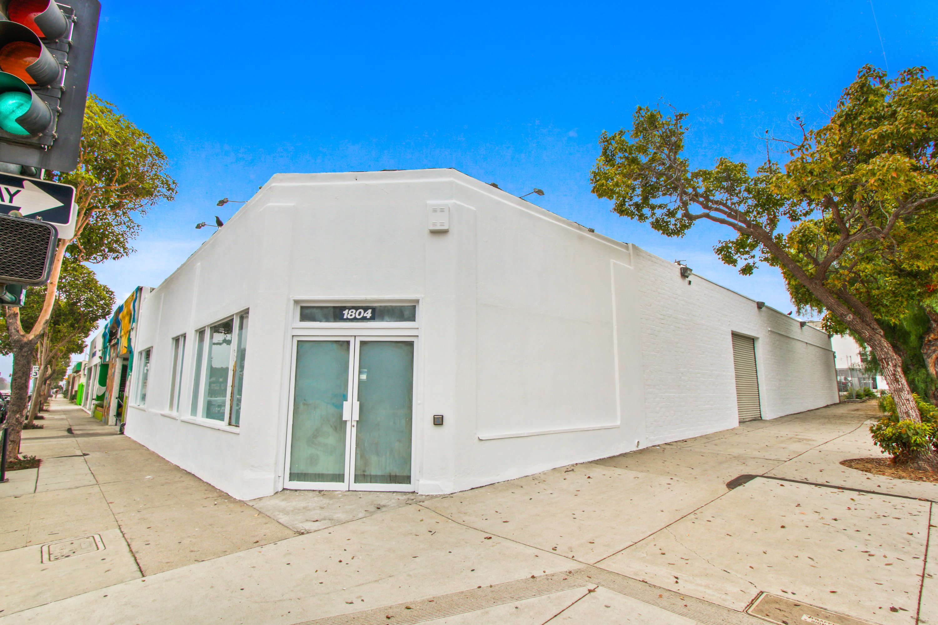 1804 Lincoln Blvd, Santa Monica, CA 90404