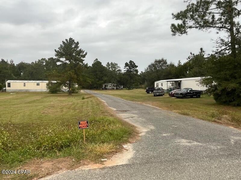 842 Rattlebox Rd, Chipley, FL 32428