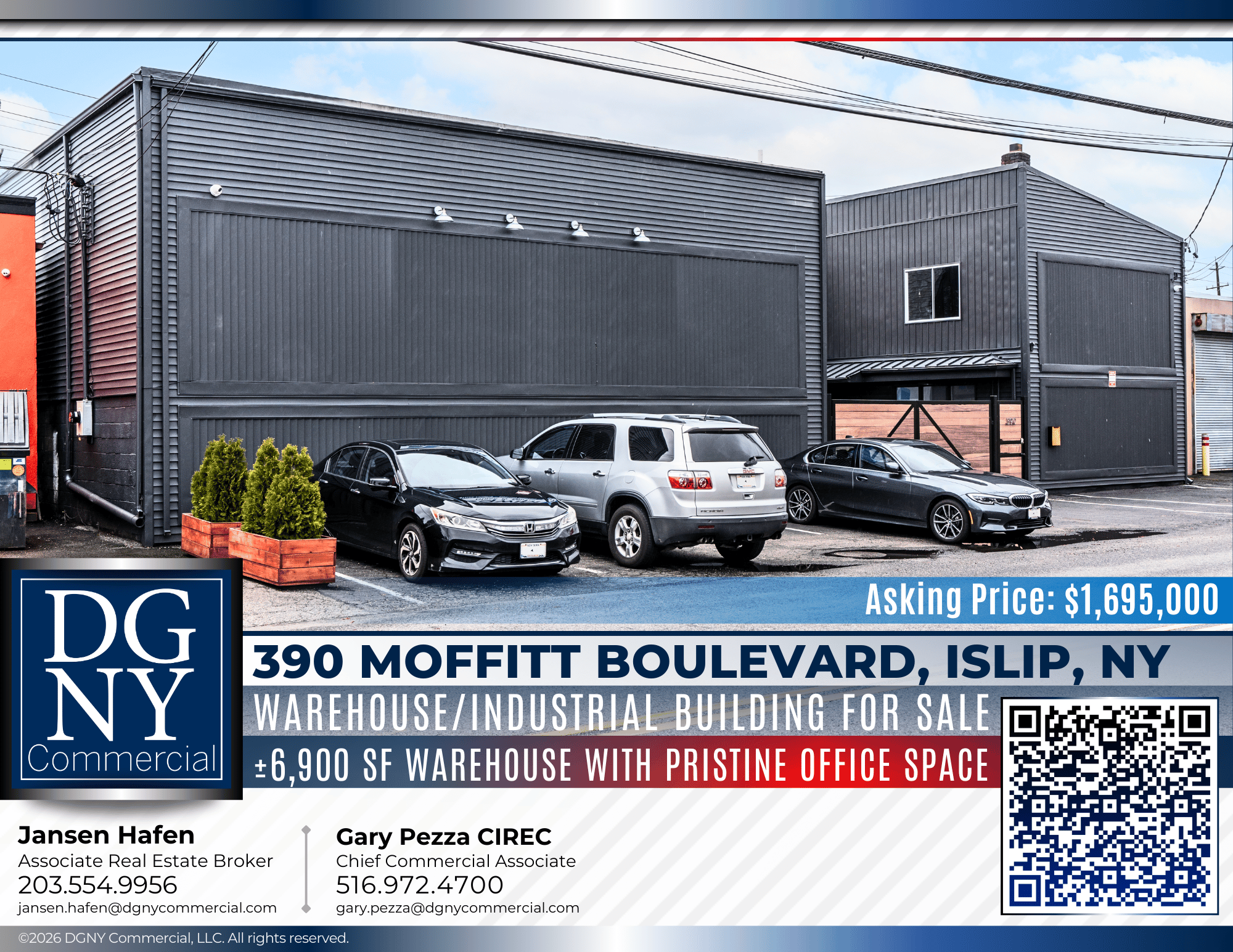 390 Moffitt Blvd, Islip, NY 11751