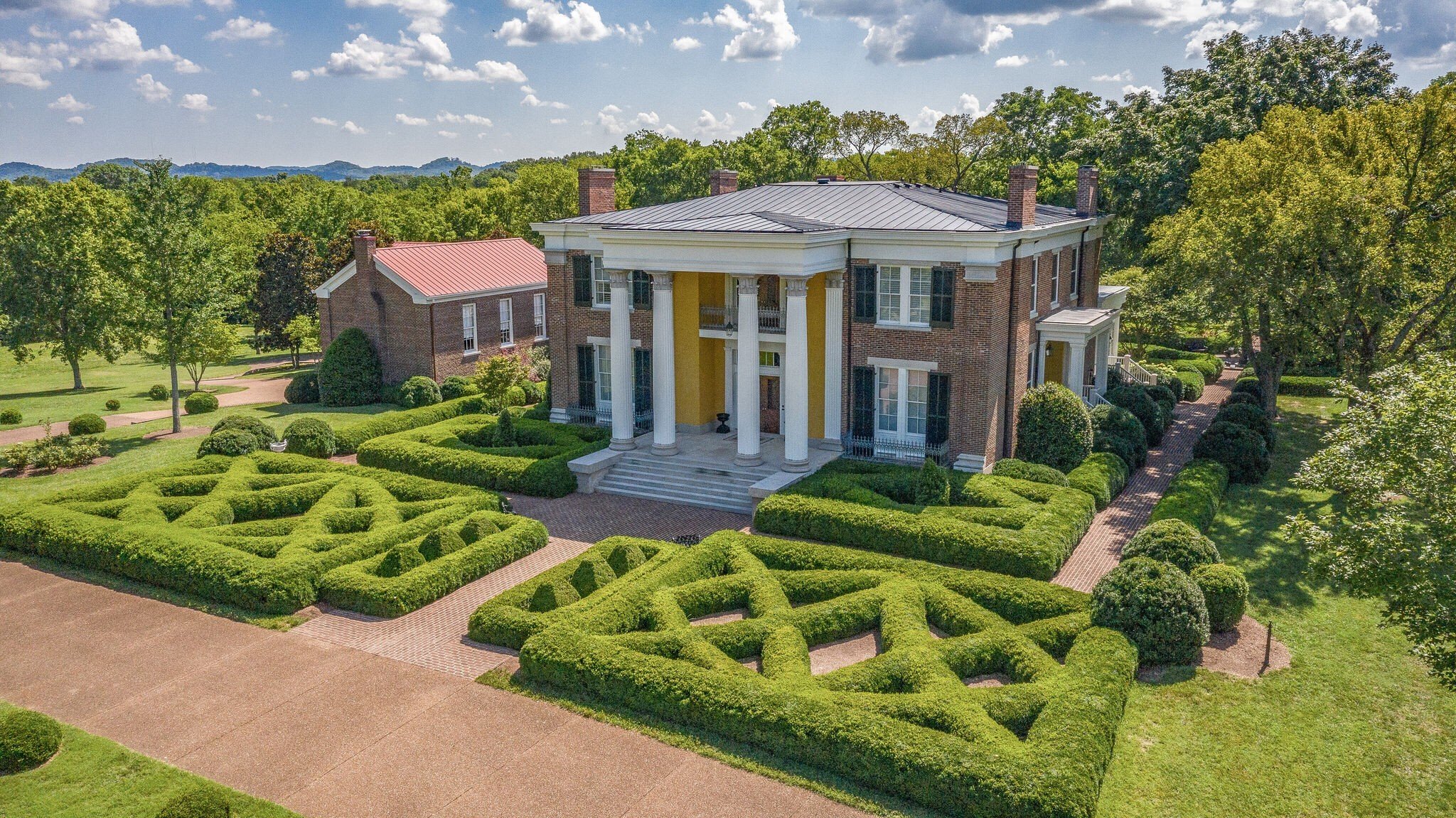 1711 Old Hillsboro Rd, Franklin, TN 37069