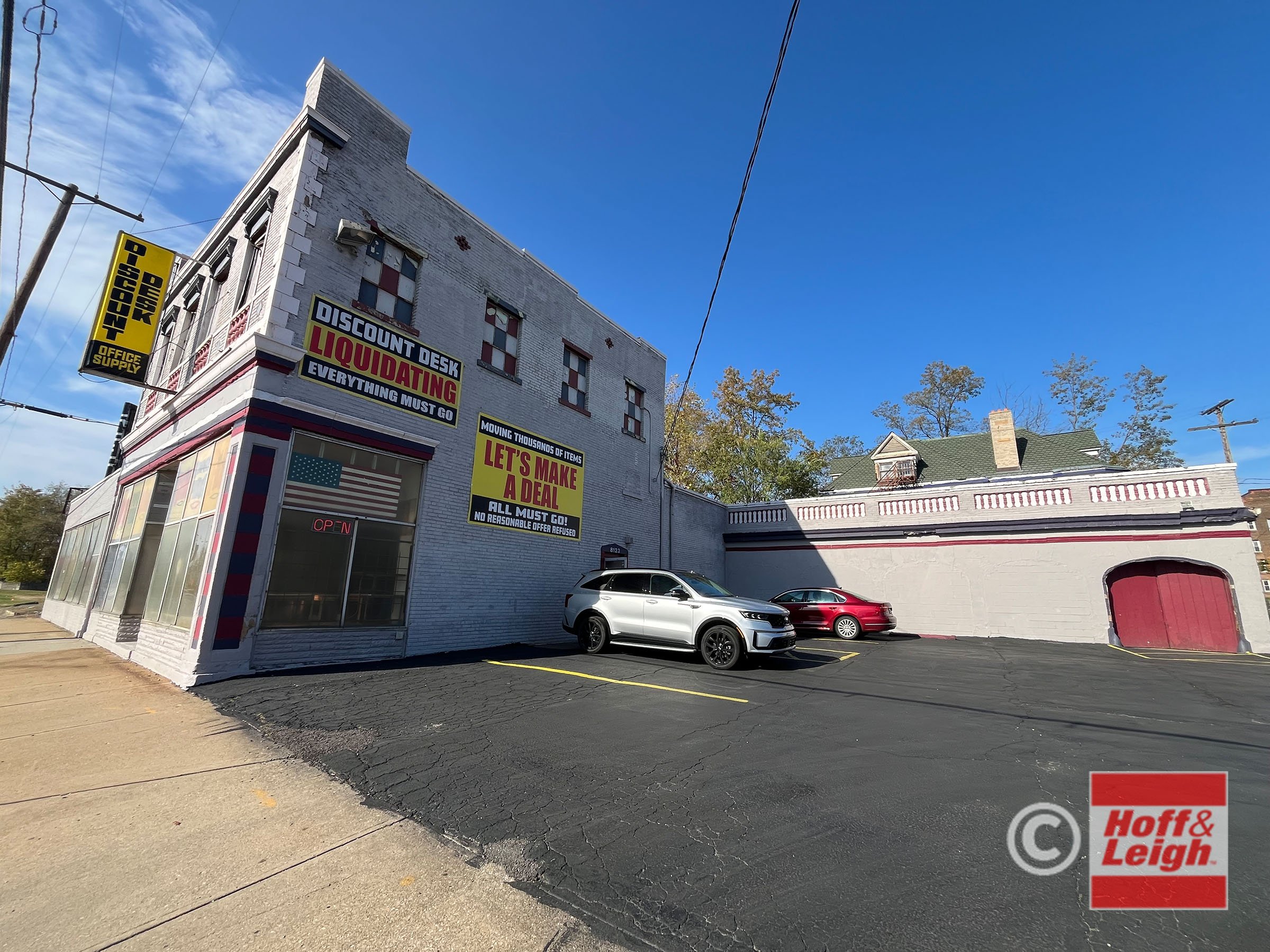 8117 Carnegie Ave, Cleveland, OH 44103