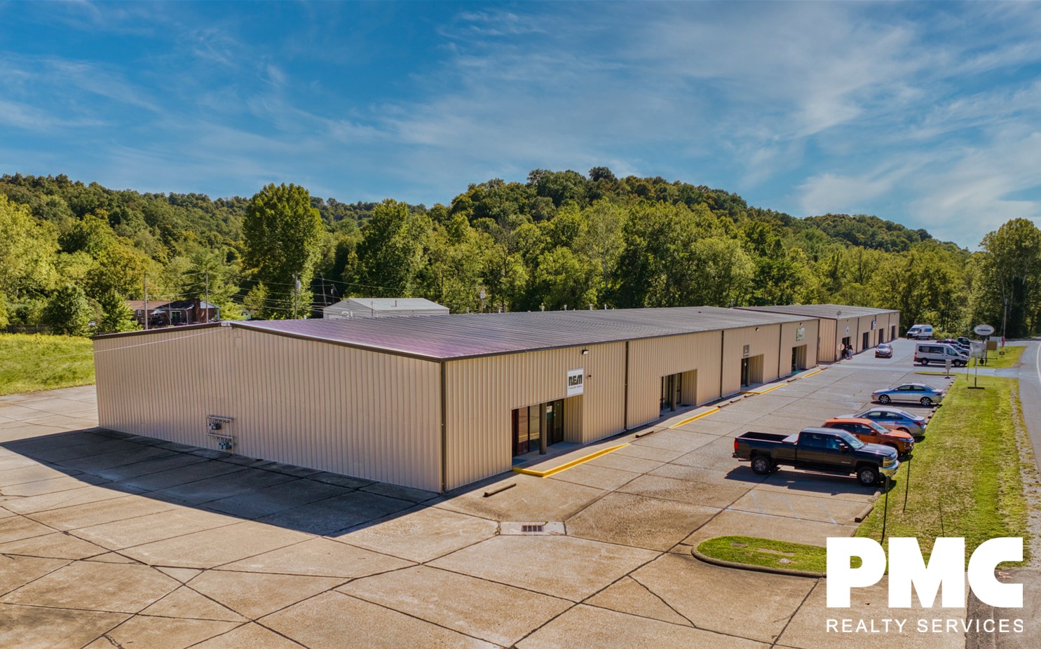 2242 Williams Hwy, Williamstown, WV 26187