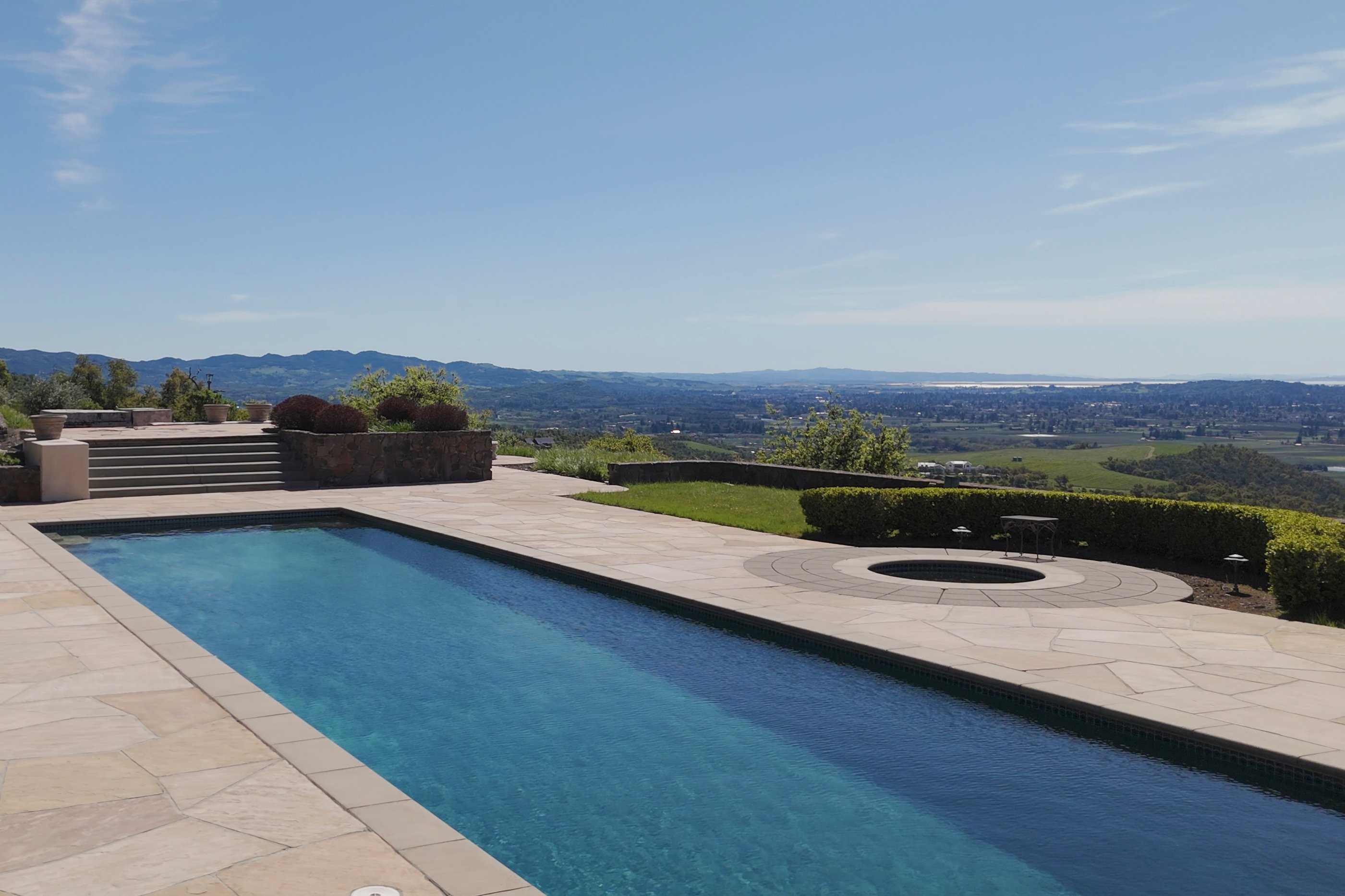 177 Ridge Dr, Napa, CA 94558