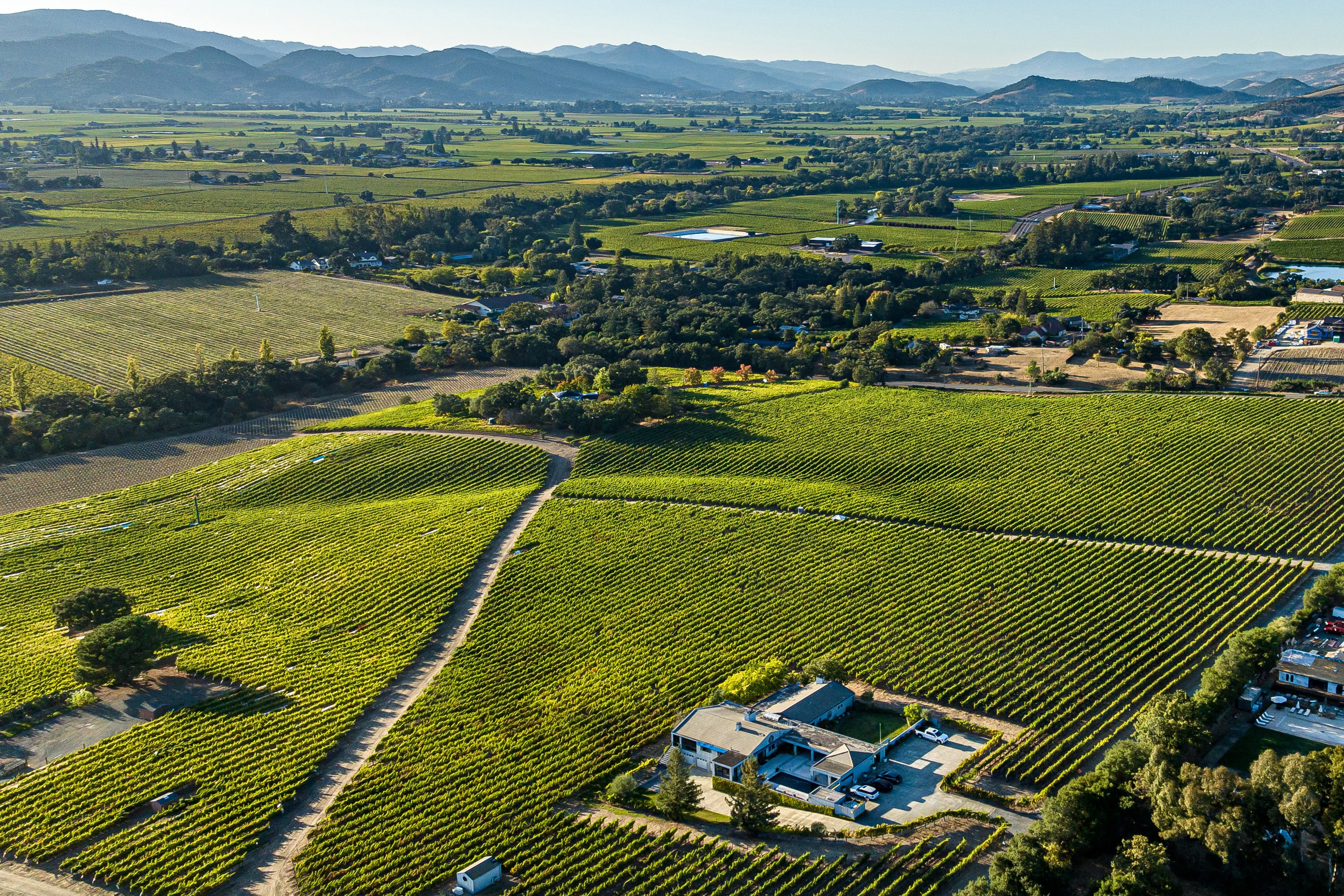 1095 Hardman Ave, Napa, CA 94558