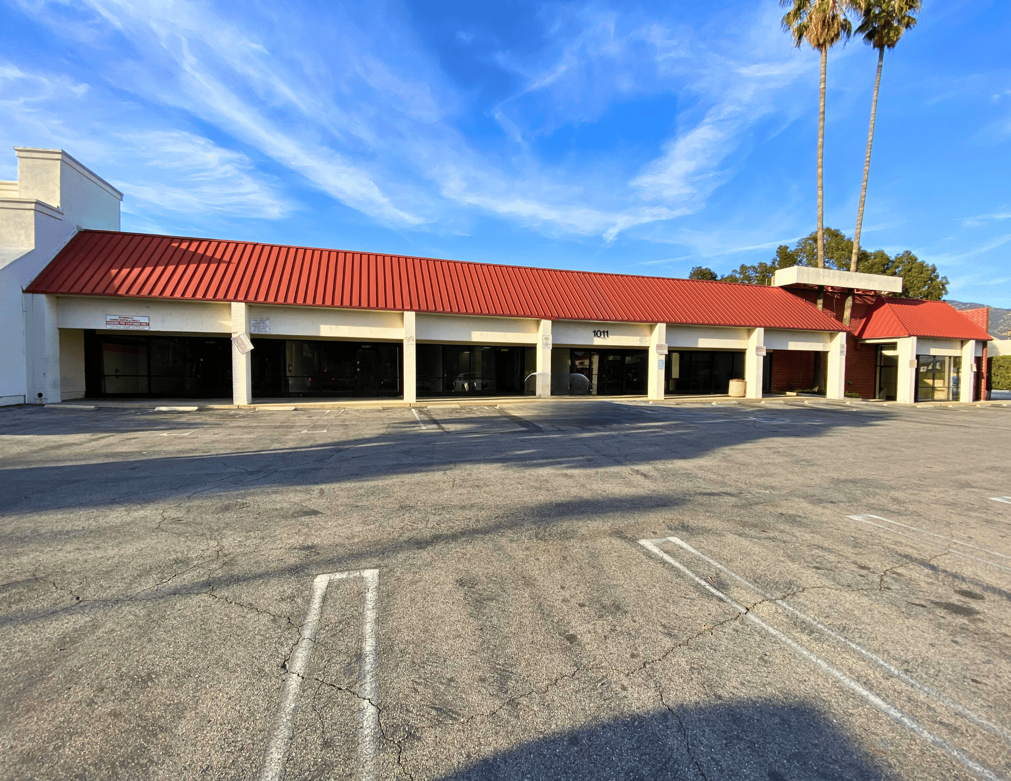 1011 W Alameda Ave, Burbank, CA 91506