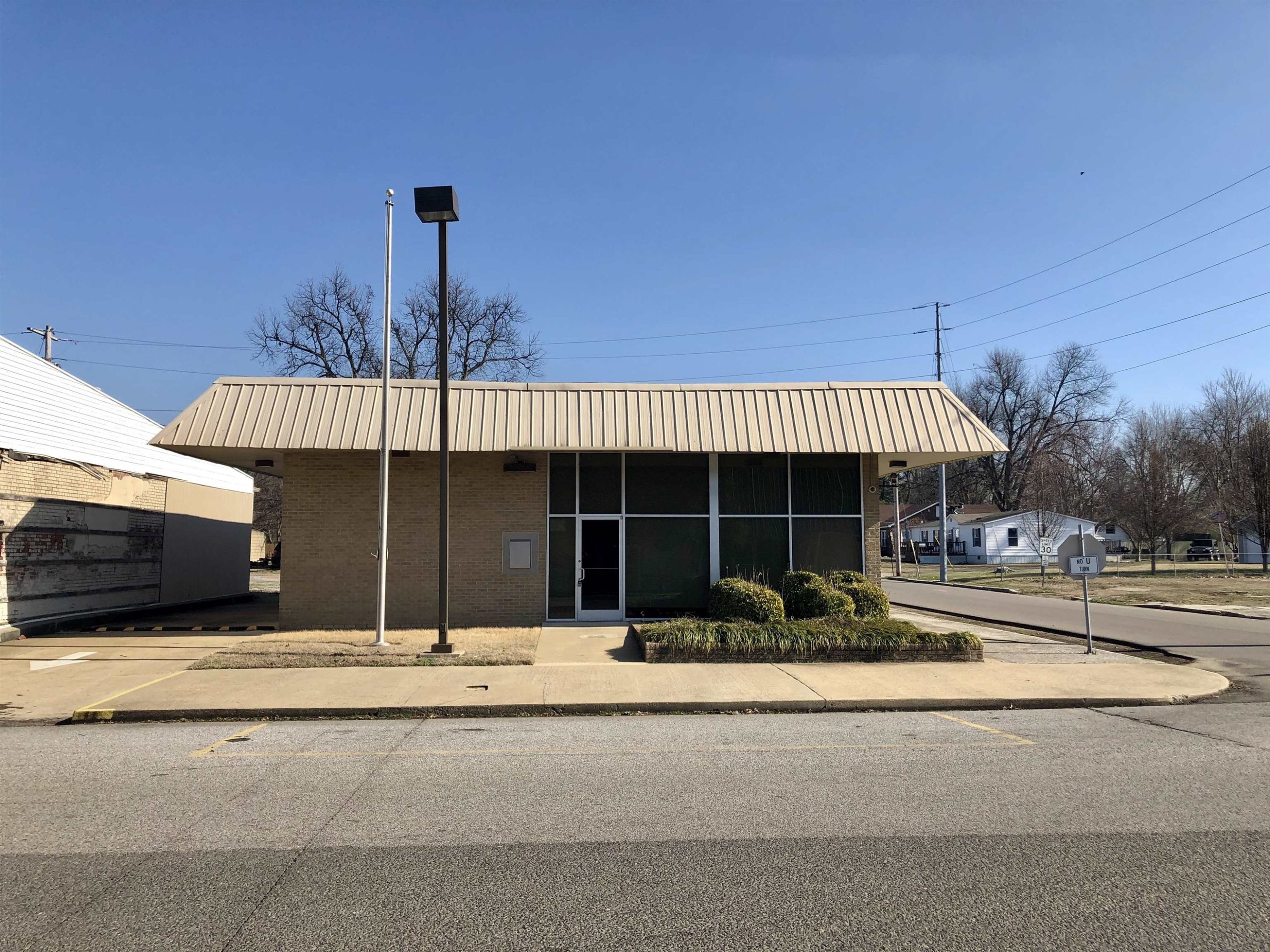 124 S Main St, Ridgely, TN 38080