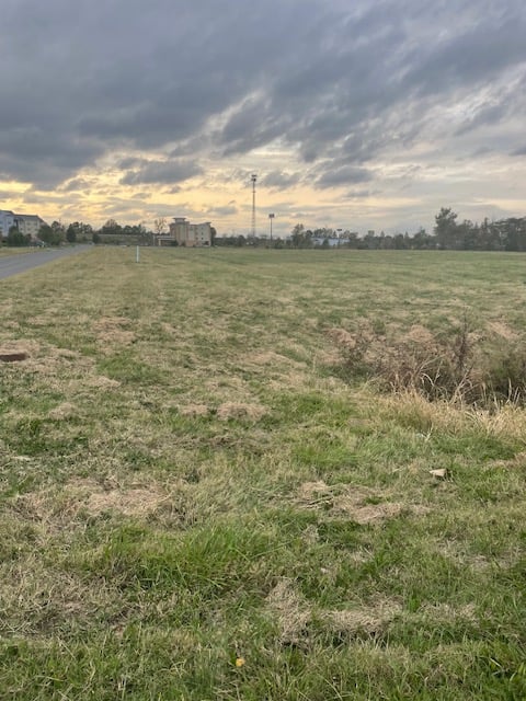 3970 Coleman Crossing Cir, Paducah, KY 42001