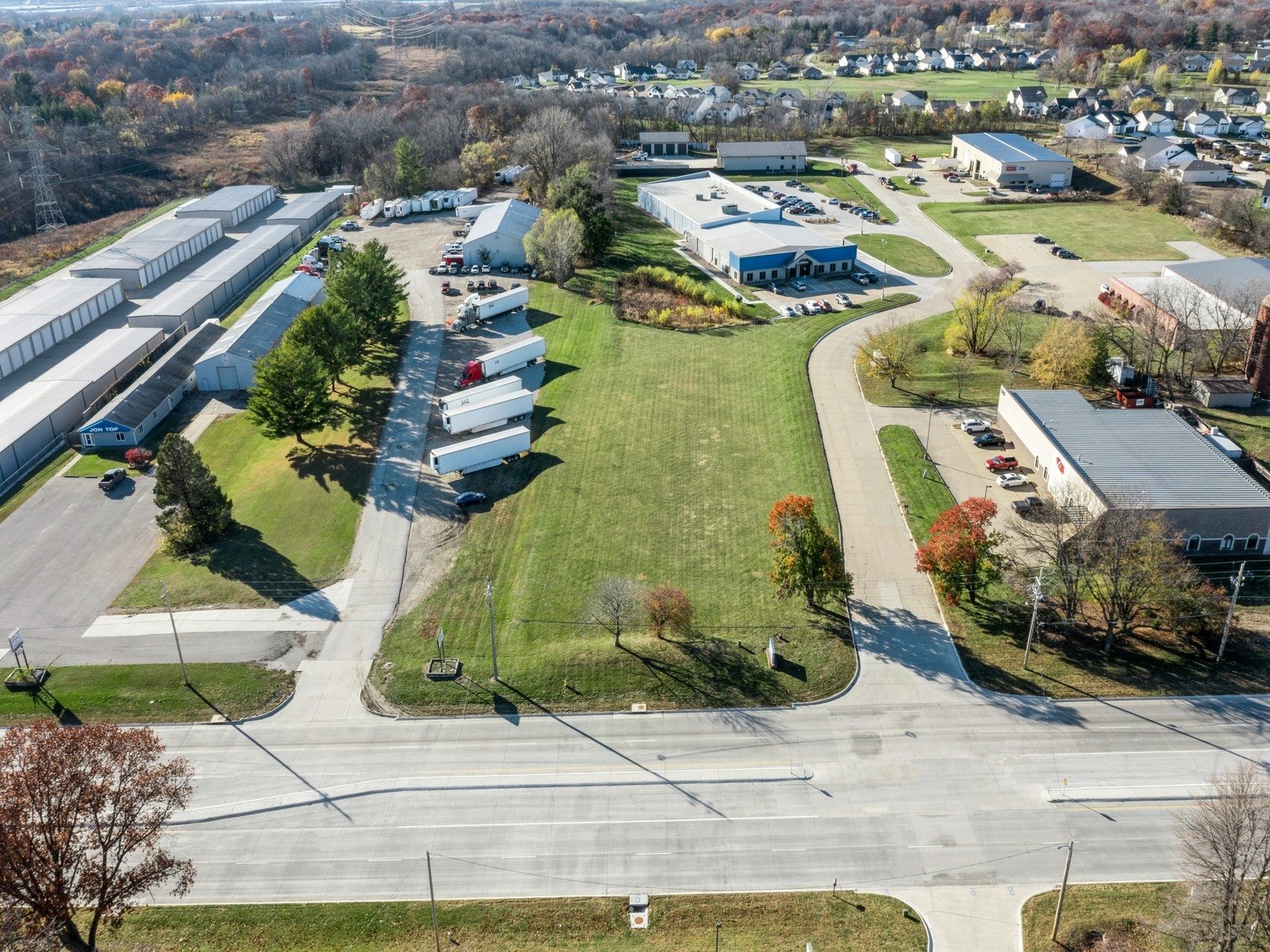 6270 NE 14Th St, Des Moines, IA 50313