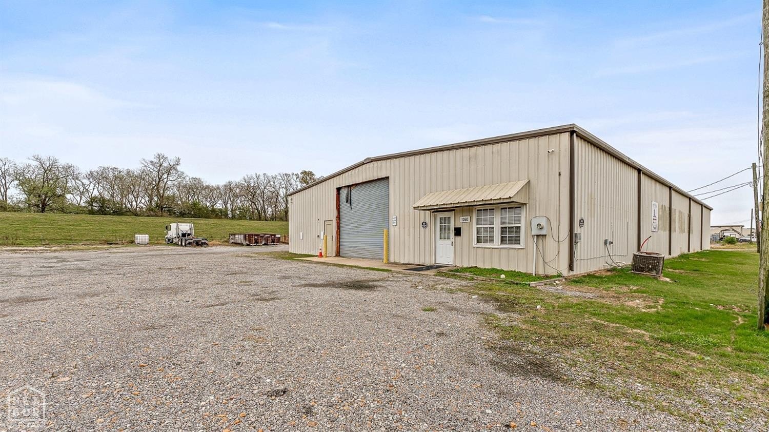 1350 N Pearl St, Osceola, AR 72370
