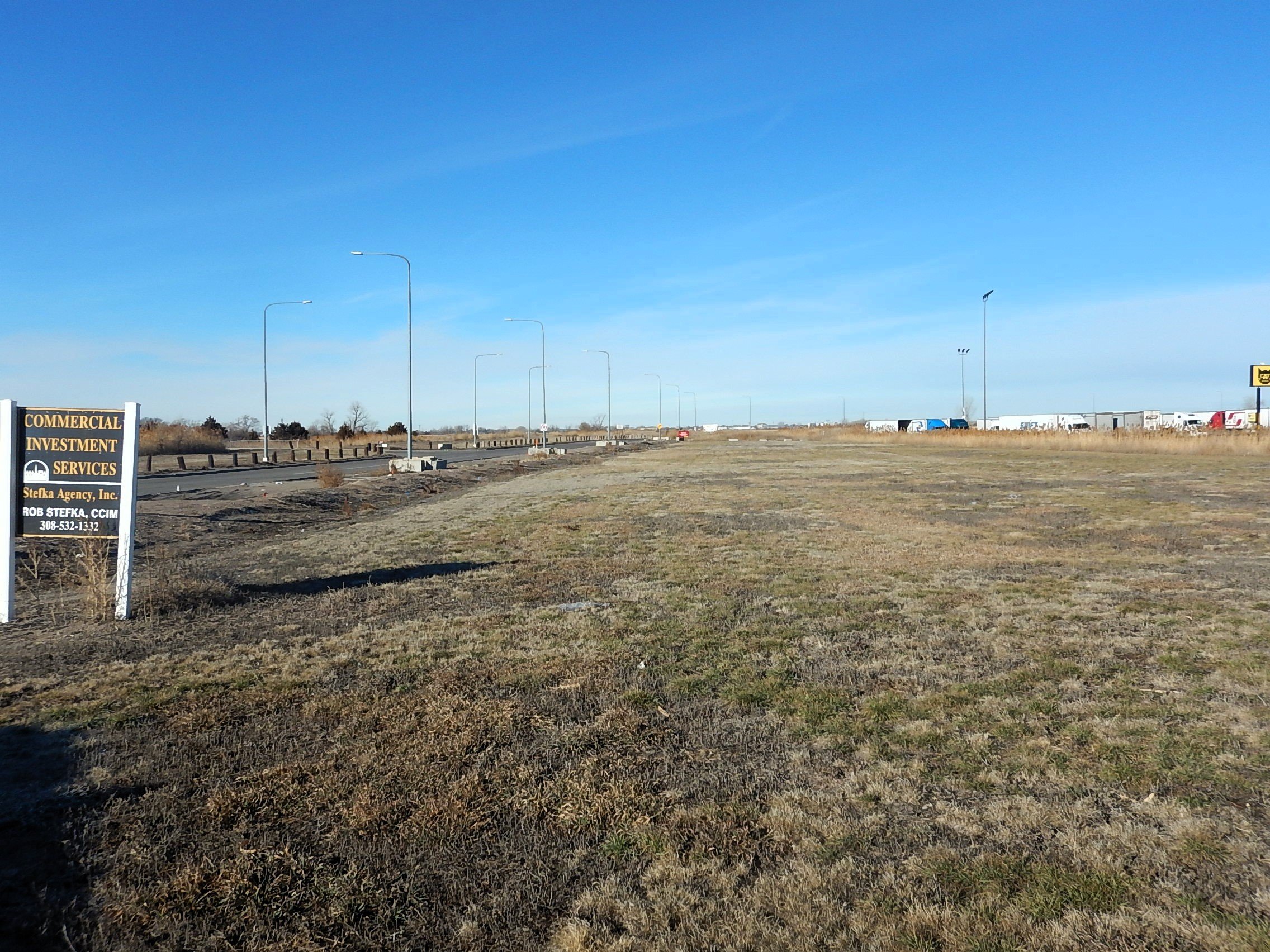 2975 E Walker Rd, North Platte, NE 69101