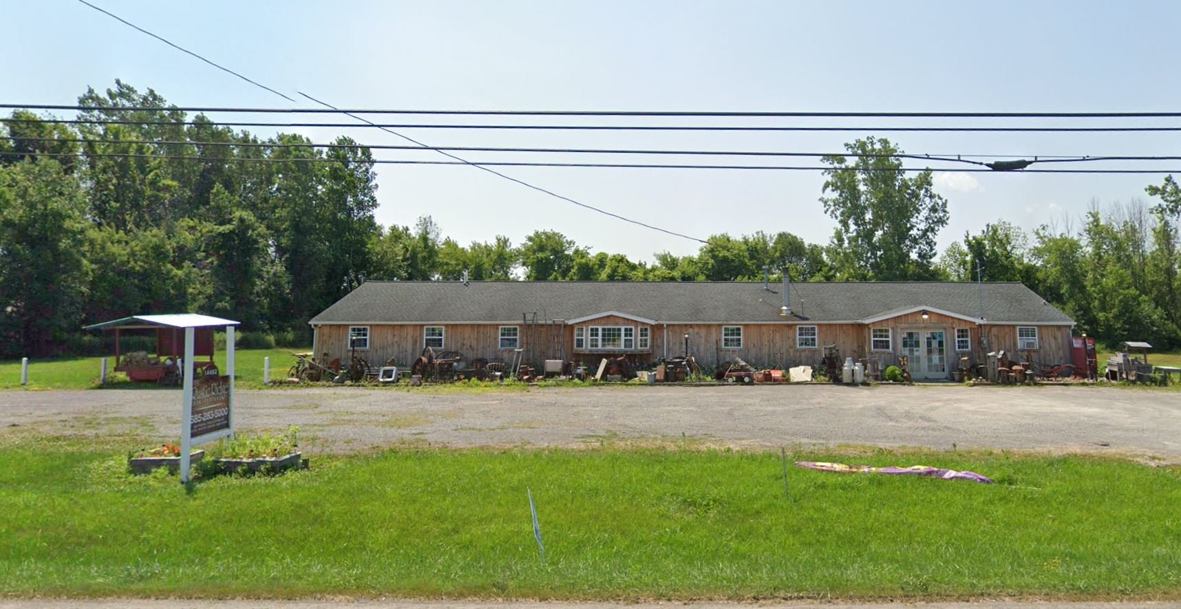 14462 Ridge Rd W, Albion, NY 14411