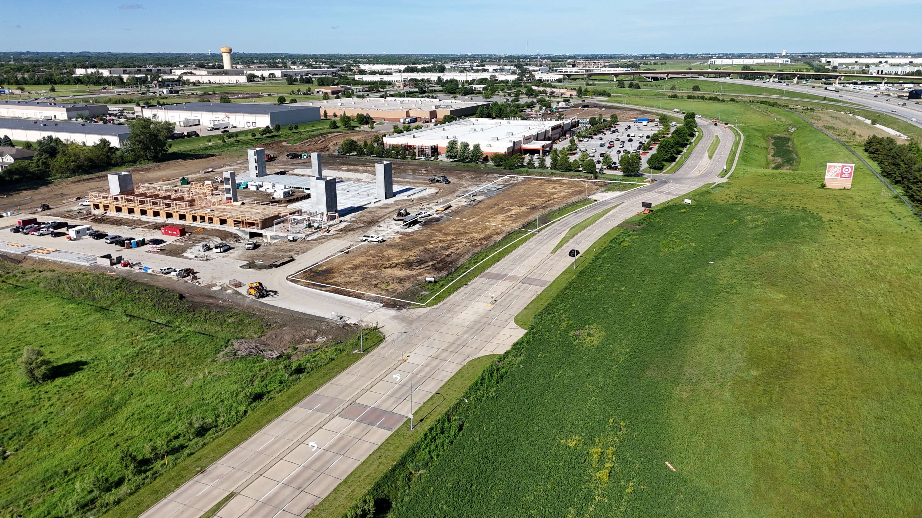 10500 Plum Dr, Urbandale, IA 50322