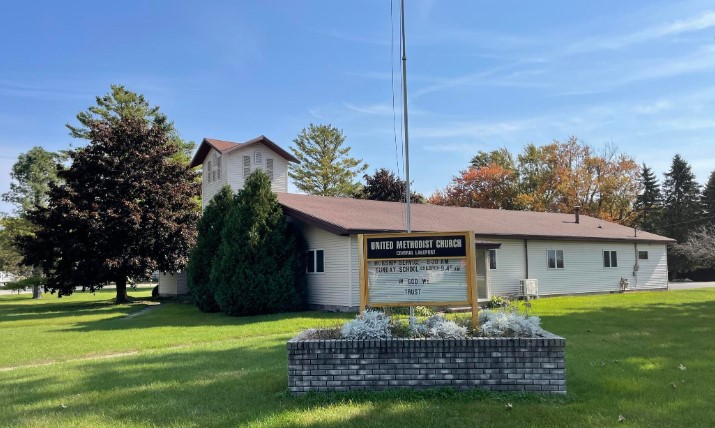 3597 Milwaukee Rd, Lakeport, MI 48059