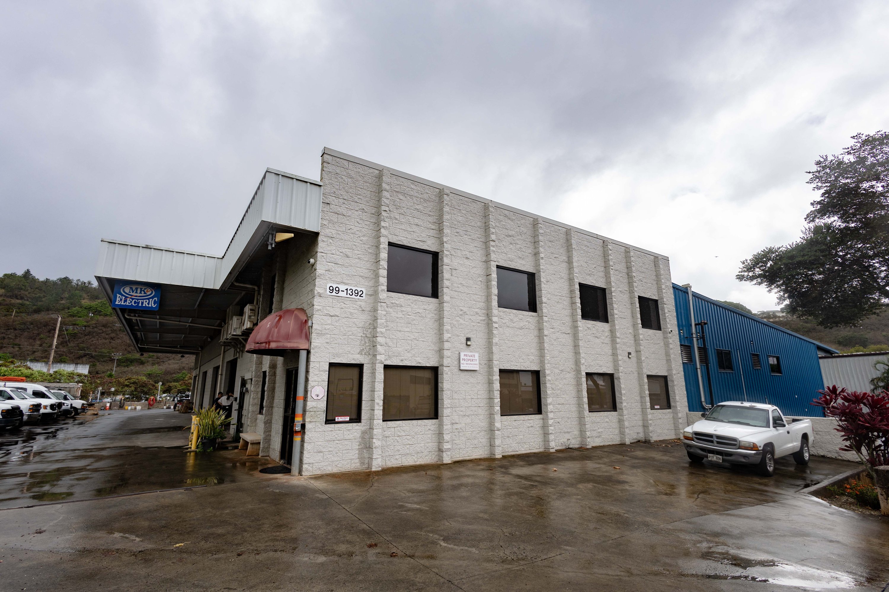 99-1392 Koaha Pl, Aiea, HI 96701