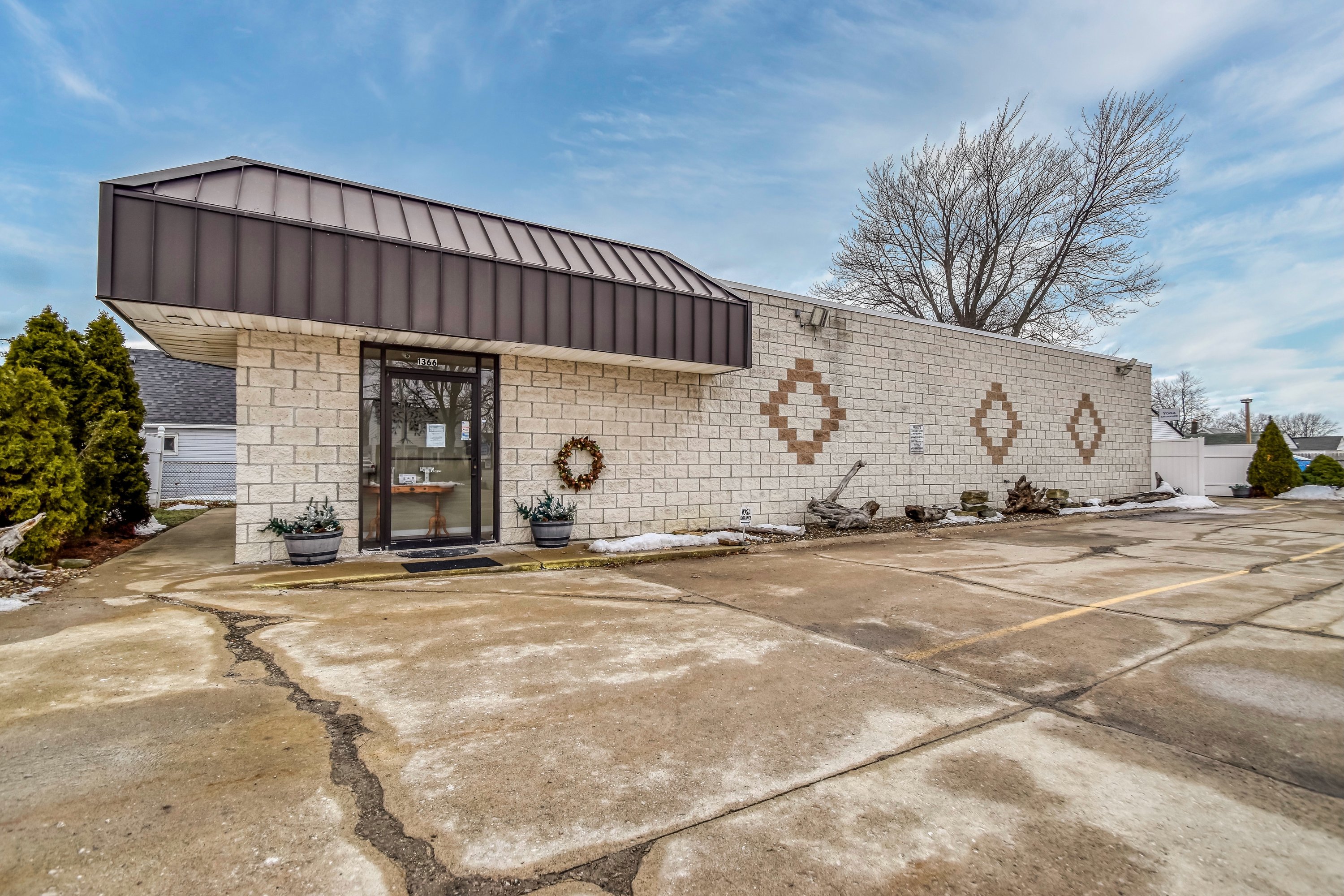 1366 E 346Th St, Eastlake, OH 44095