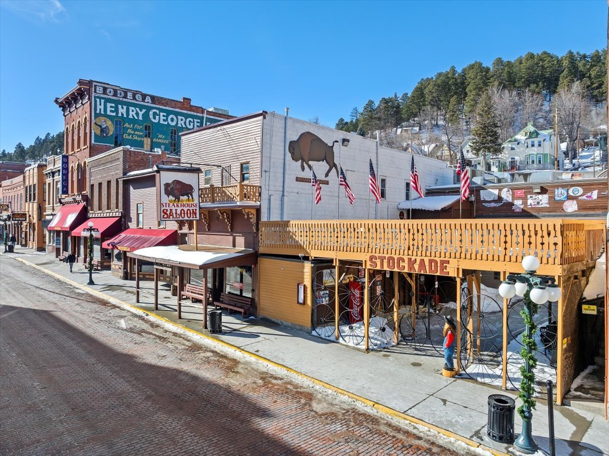 658 Main St, Deadwood, SD 57732