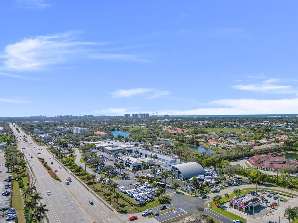 28450 S Tamiami Trl, Bonita Springs, FL 34134