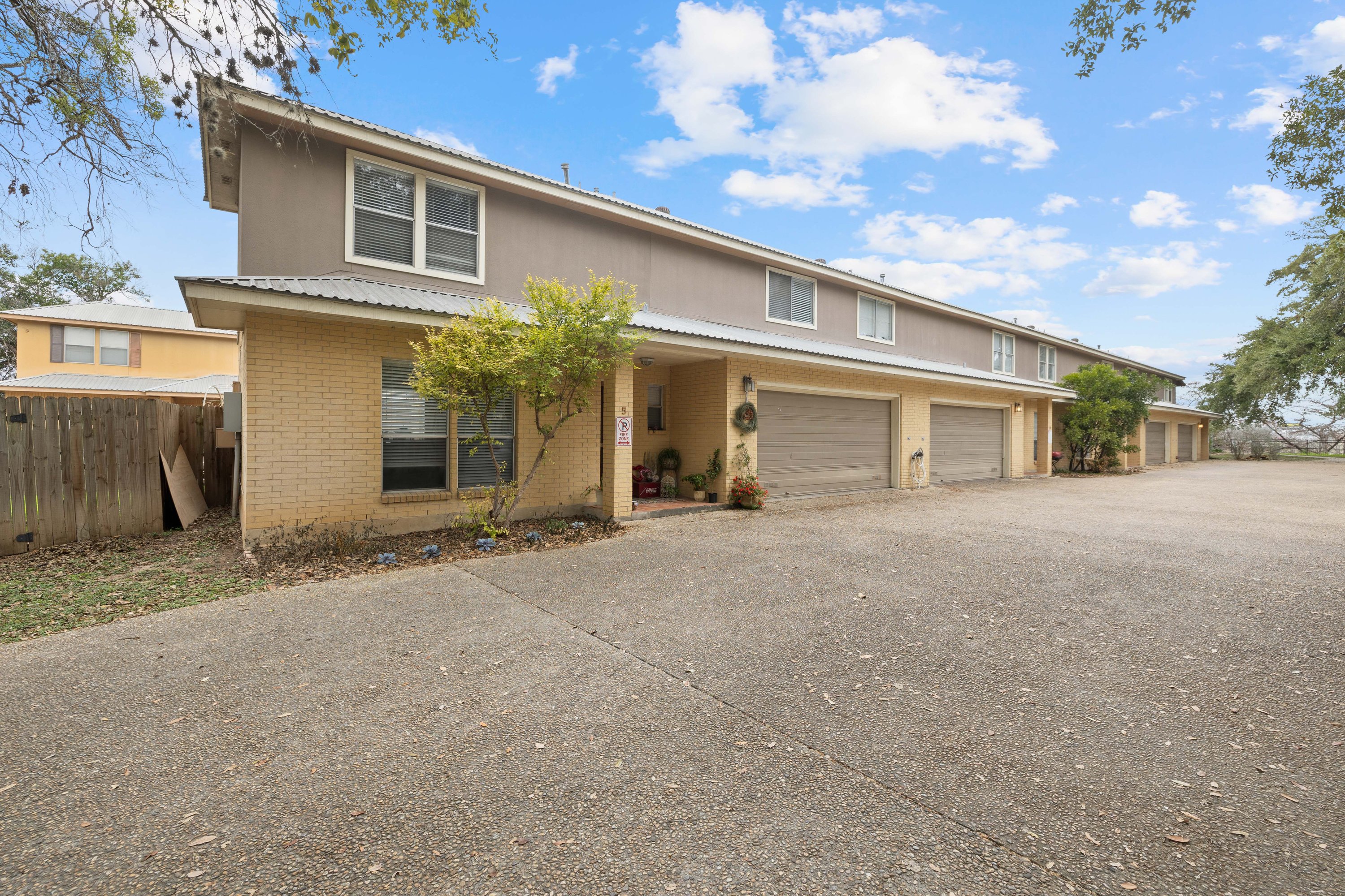 1627 Kuehler Ave, New Braunfels, TX 78130