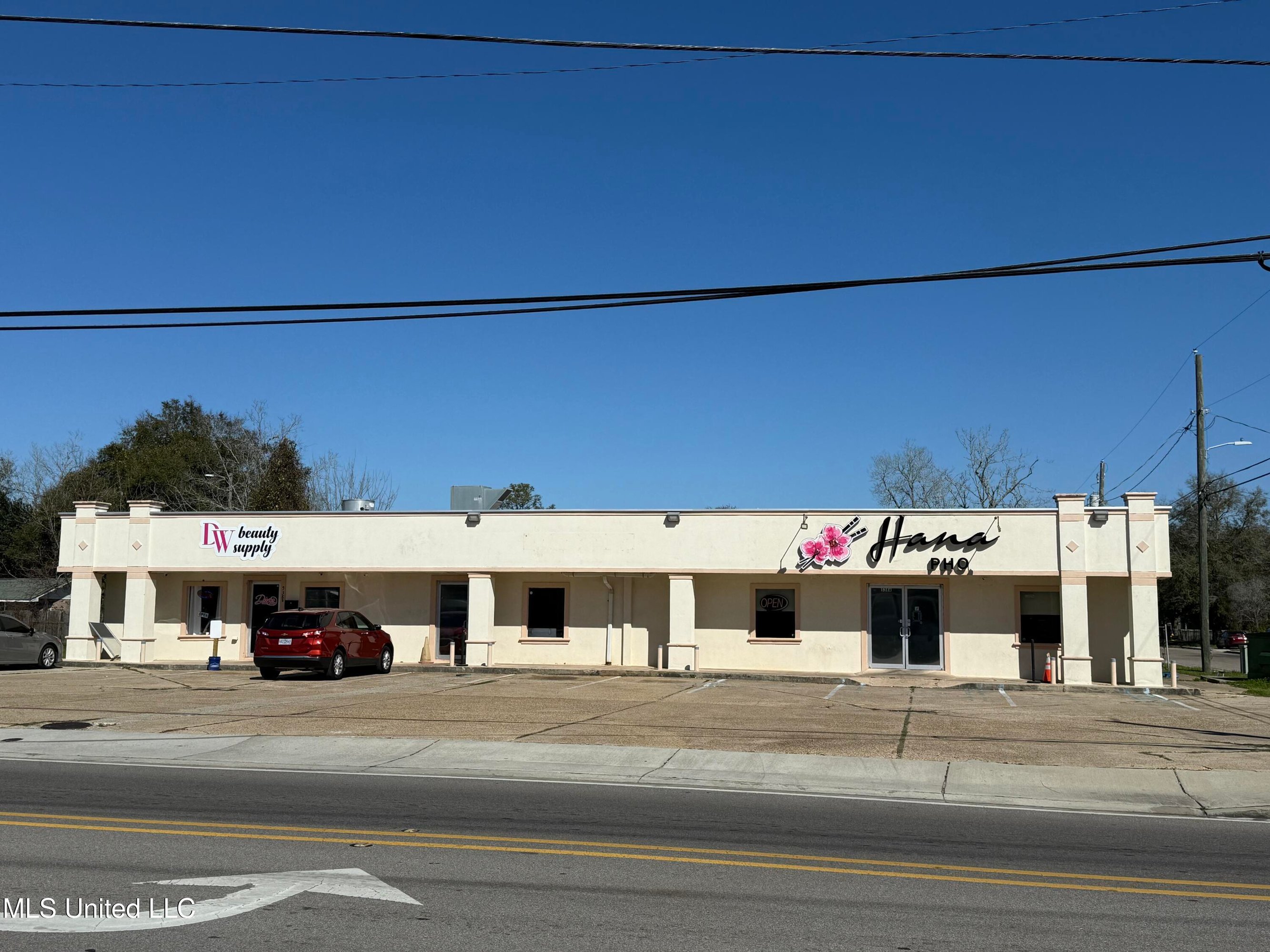 538 Division St, Biloxi, MS 39530