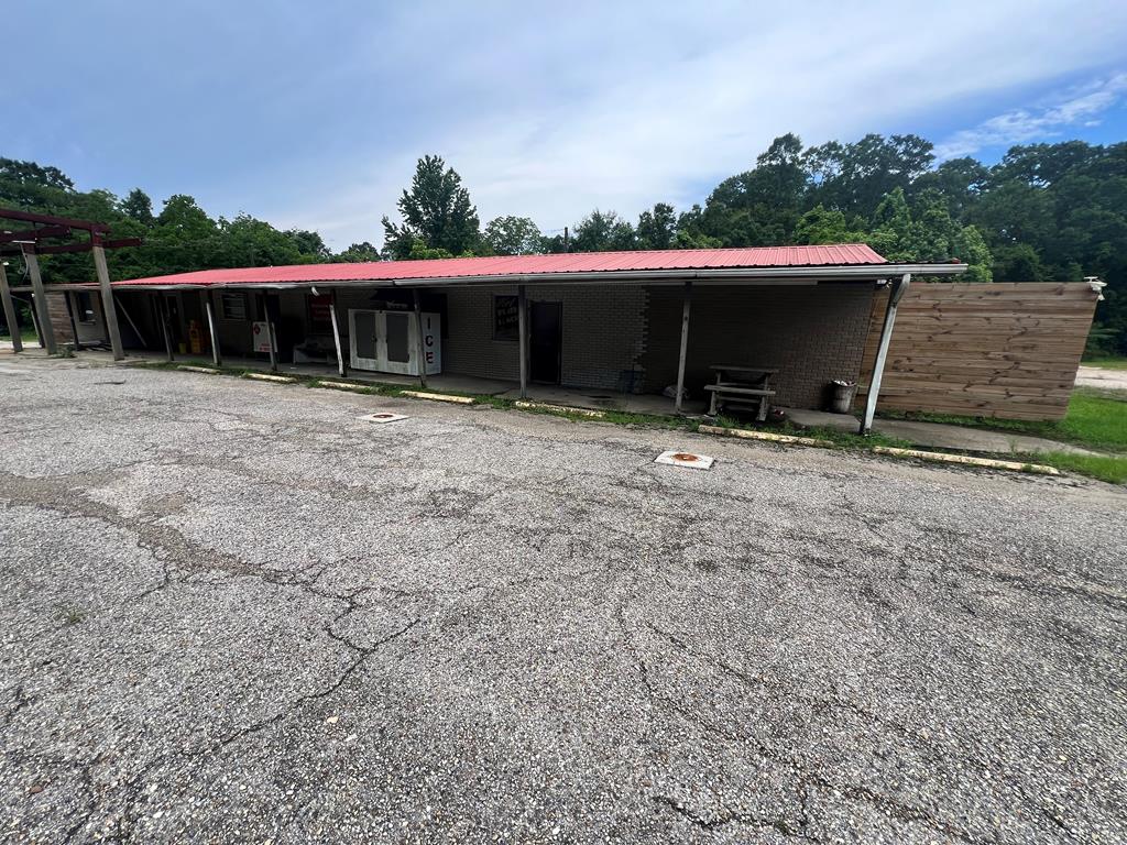 7347 Highway 11 N, Carriere, MS 39426