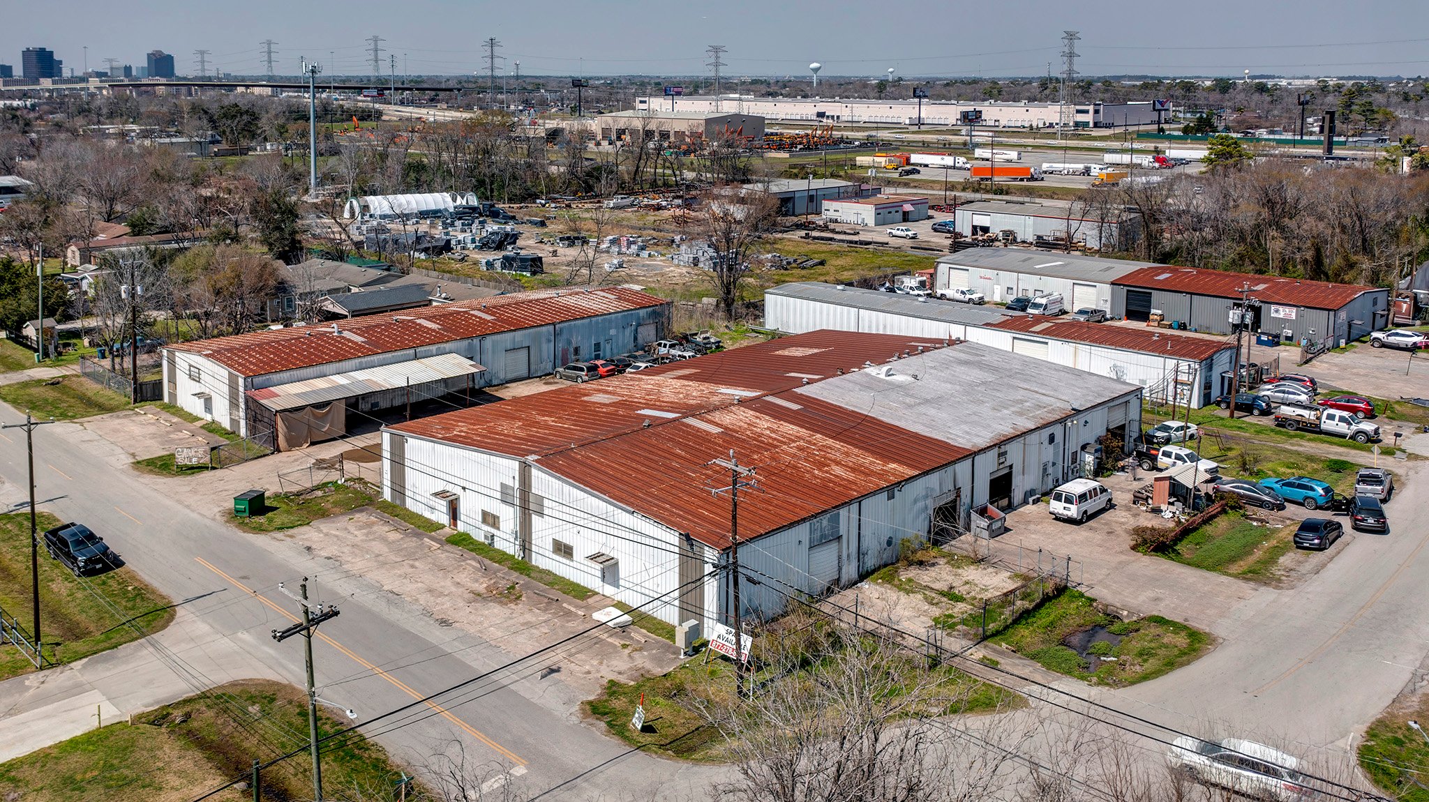 15047 Tallshadows Dr, Houston, TX 77032