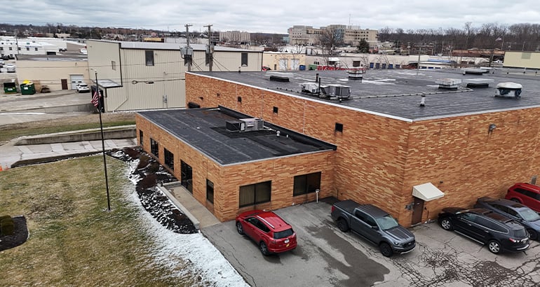 35264 Topps Industrial Pkwy, Willoughby, OH 44094