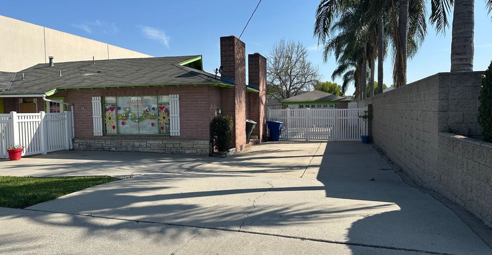 2100 E Lambert Rd, La Habra, CA 90631